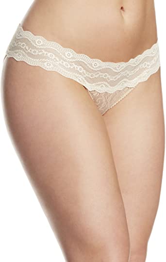 

S b.tempt'd by Wacoal Lace Kiss Brief