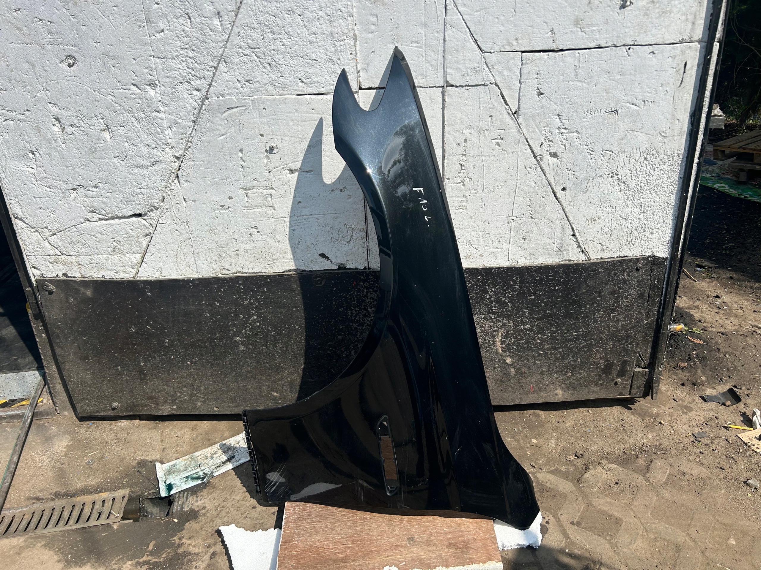 BMW F10 fender front left 475 BLACK SAPPHIRE