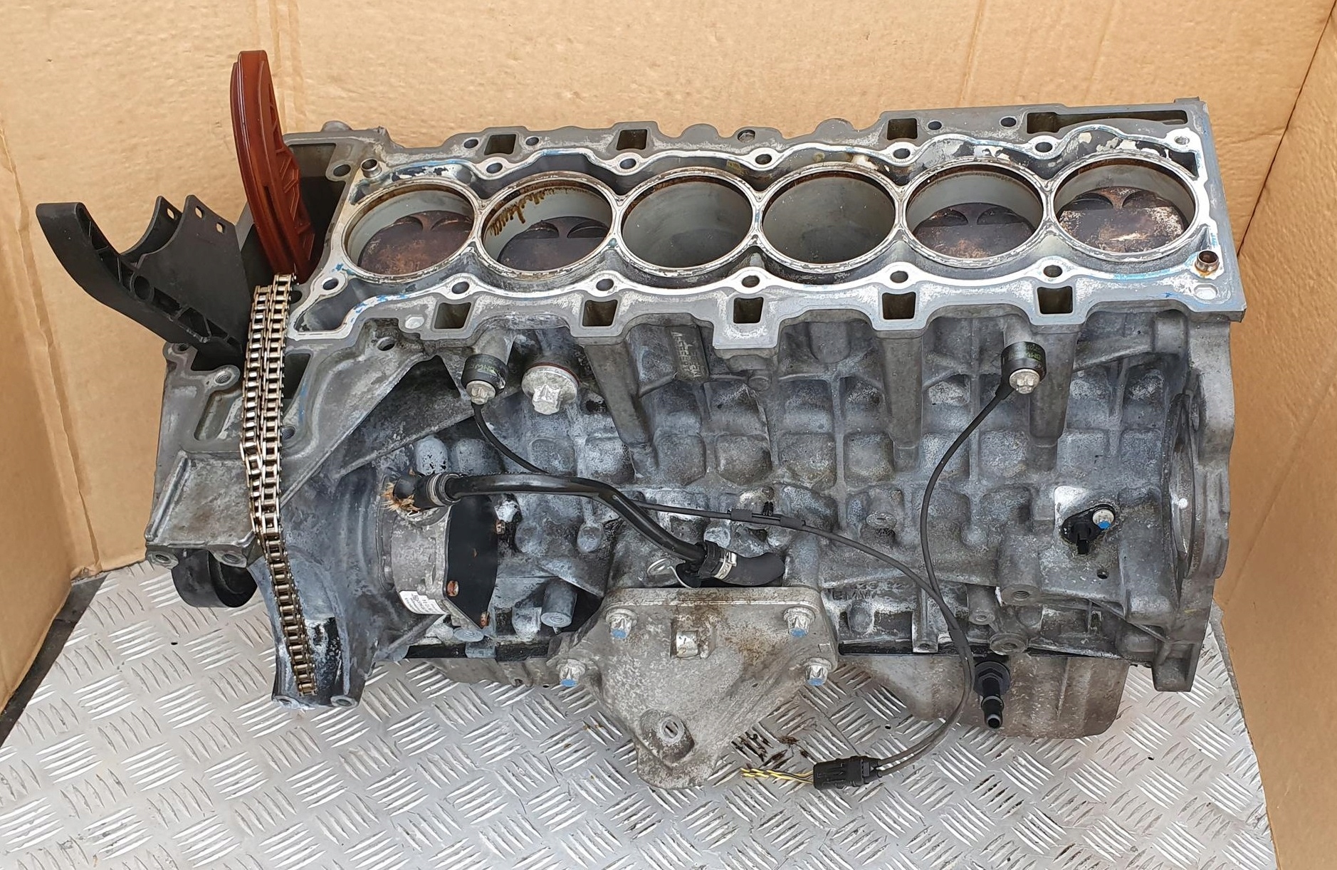 BMW E60 E61 E63 E87 E90 E70 F10 BLOK DÓŁ SILNIKA N52B30A 3.0i