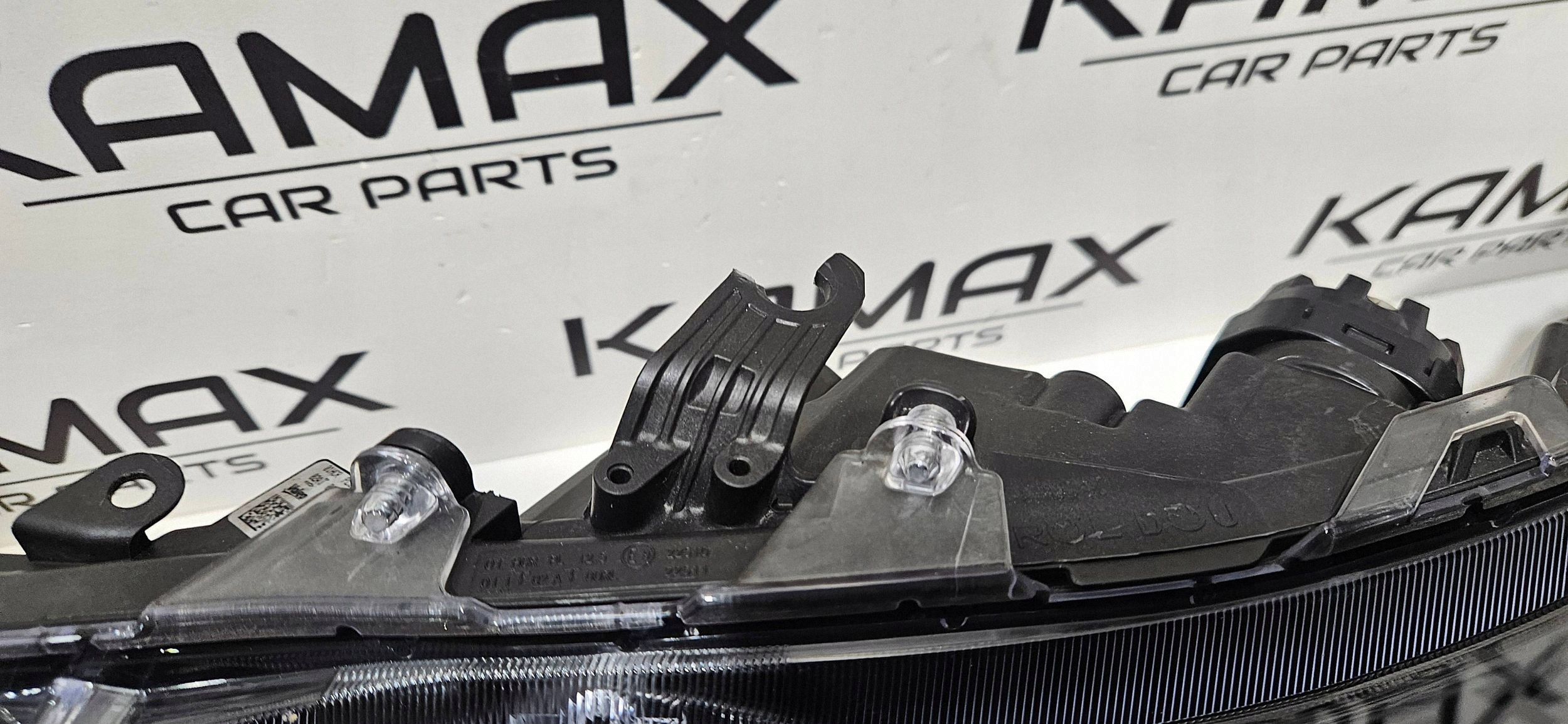 Reflektor left side Toyota Corolla E210 E21 8115002S60