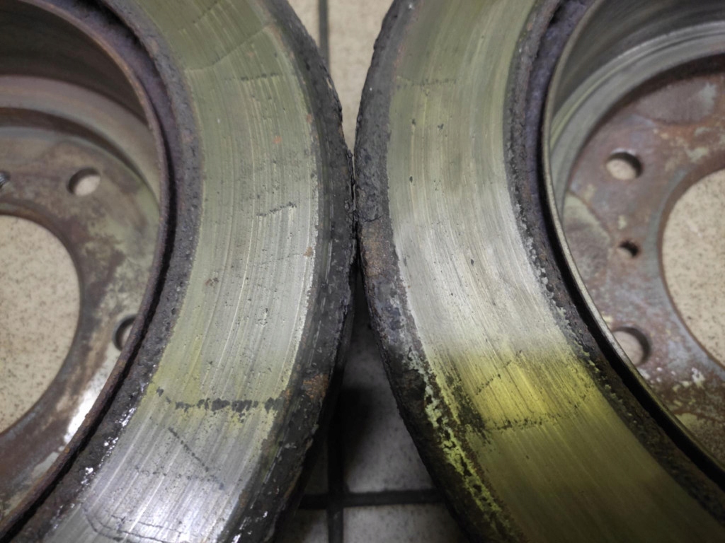 MITSUBISHI PAJERO III 3.2 DID discs brake rear part