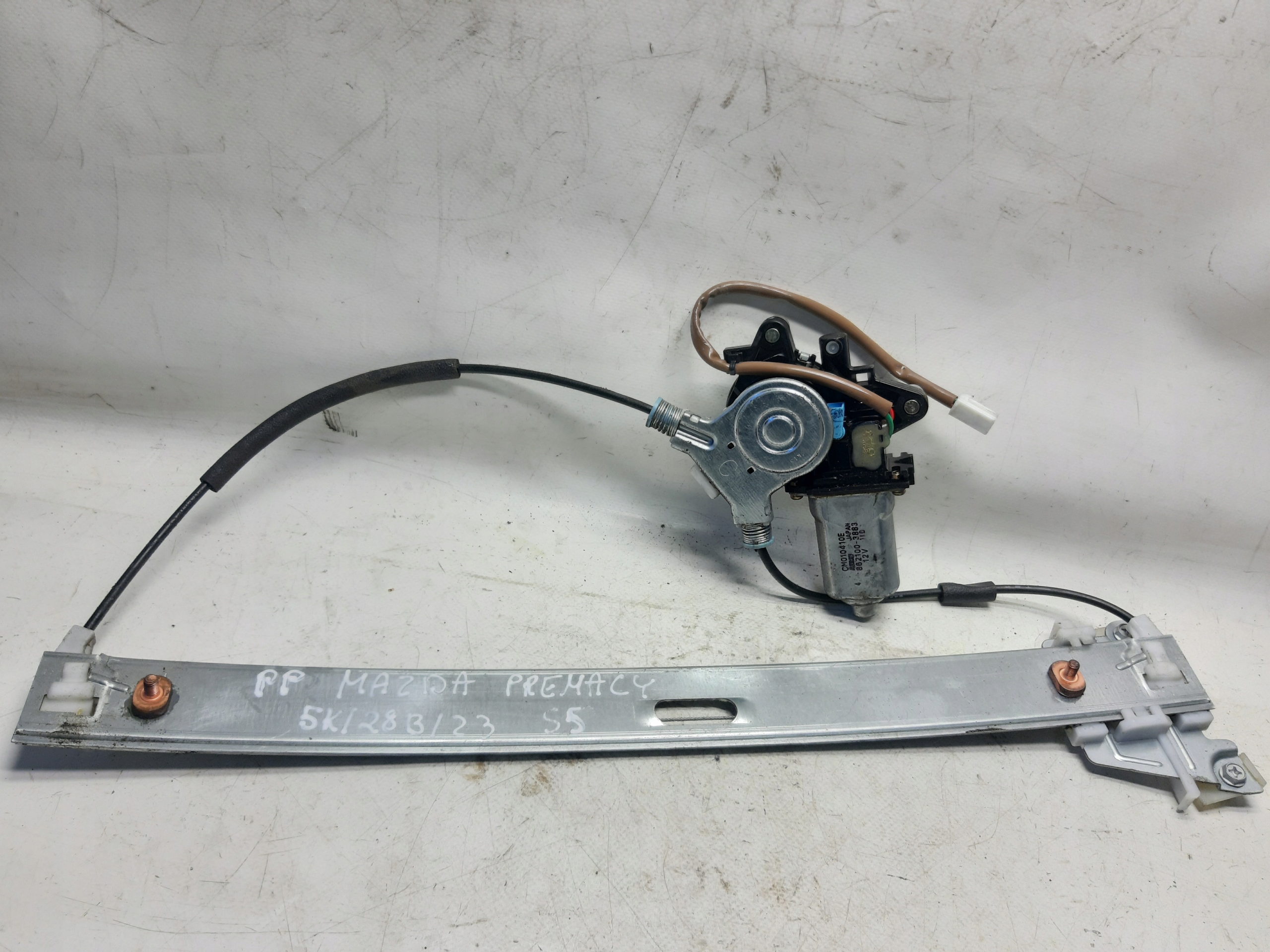 window regulator right front elek. Mazda Premacy and