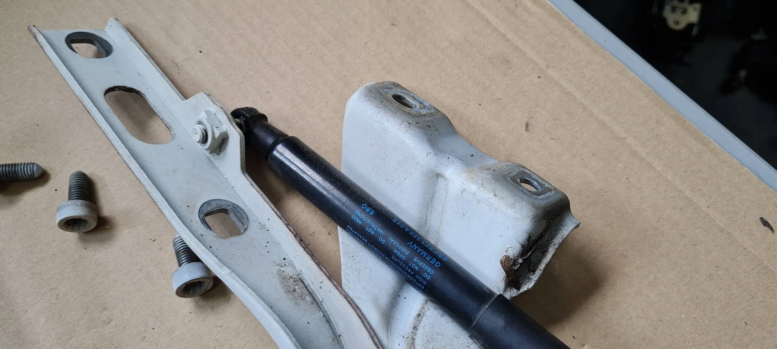 SQ5 8R Q5 hinge bonnet hinges left right LY9C 2X