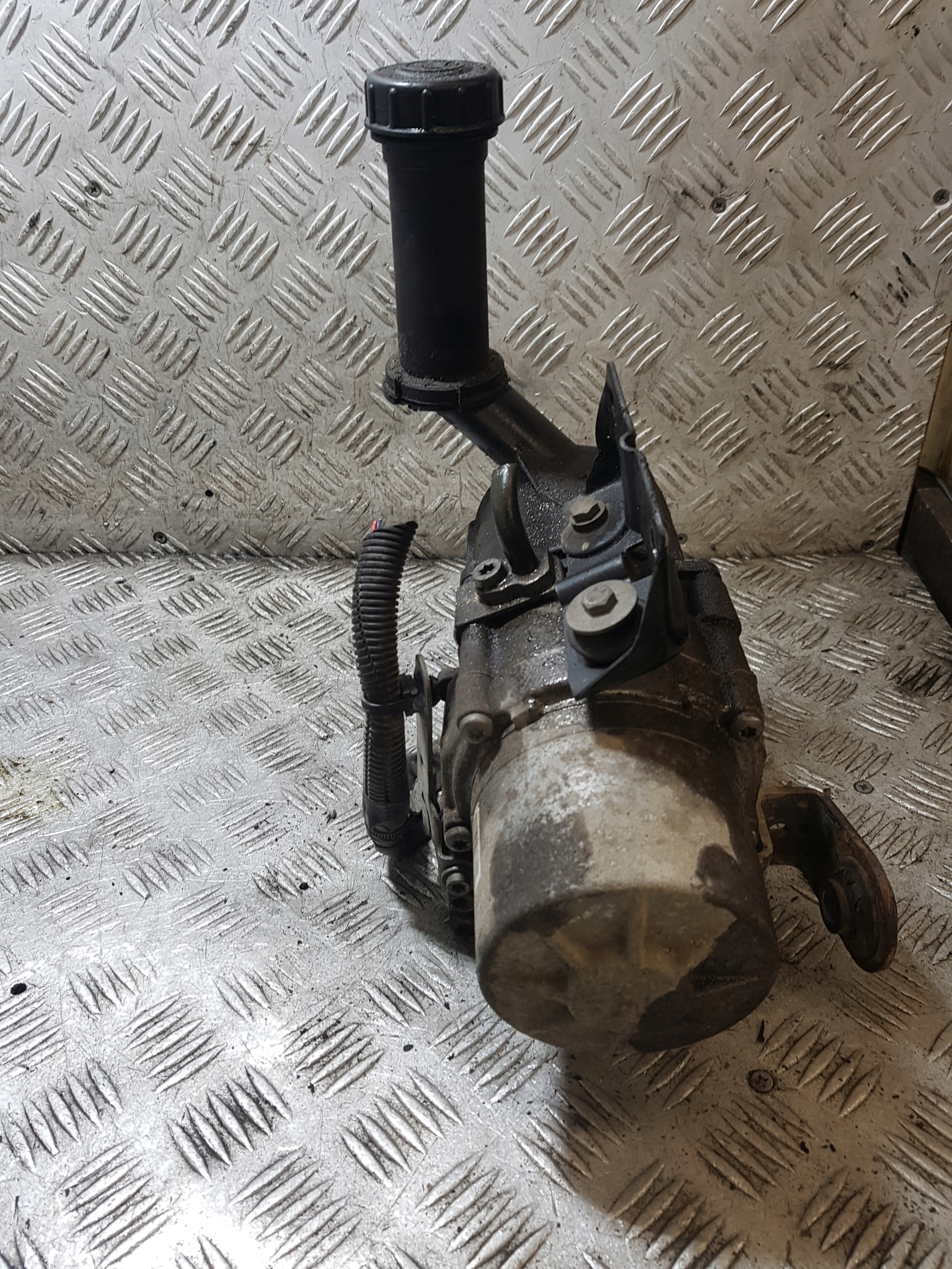 servo pump electrical PEUGEOT 3008 9670608380