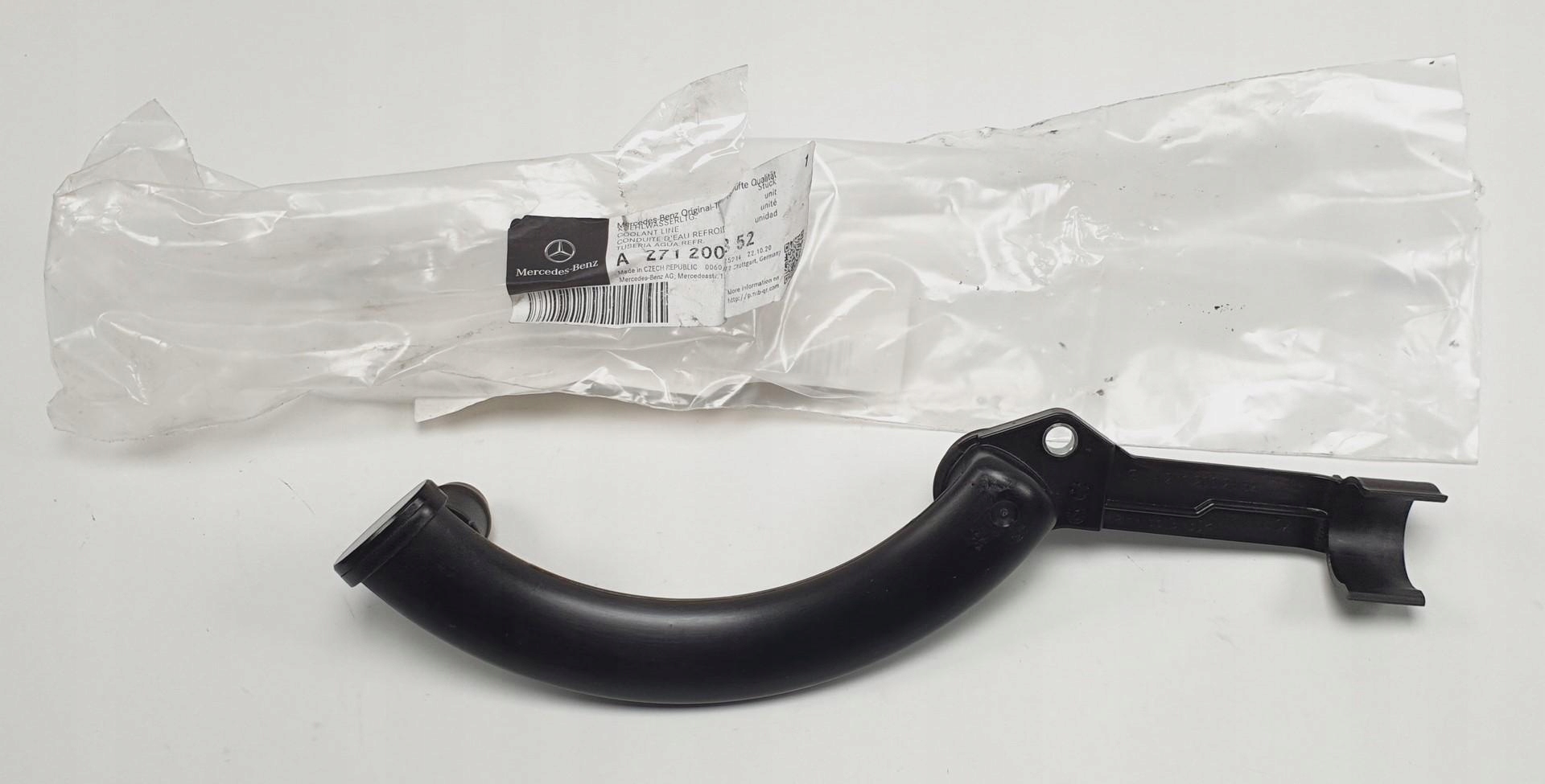 RURA RURKA CHŁODNICY OLEJU MERCEDES W204 1.8 CGI