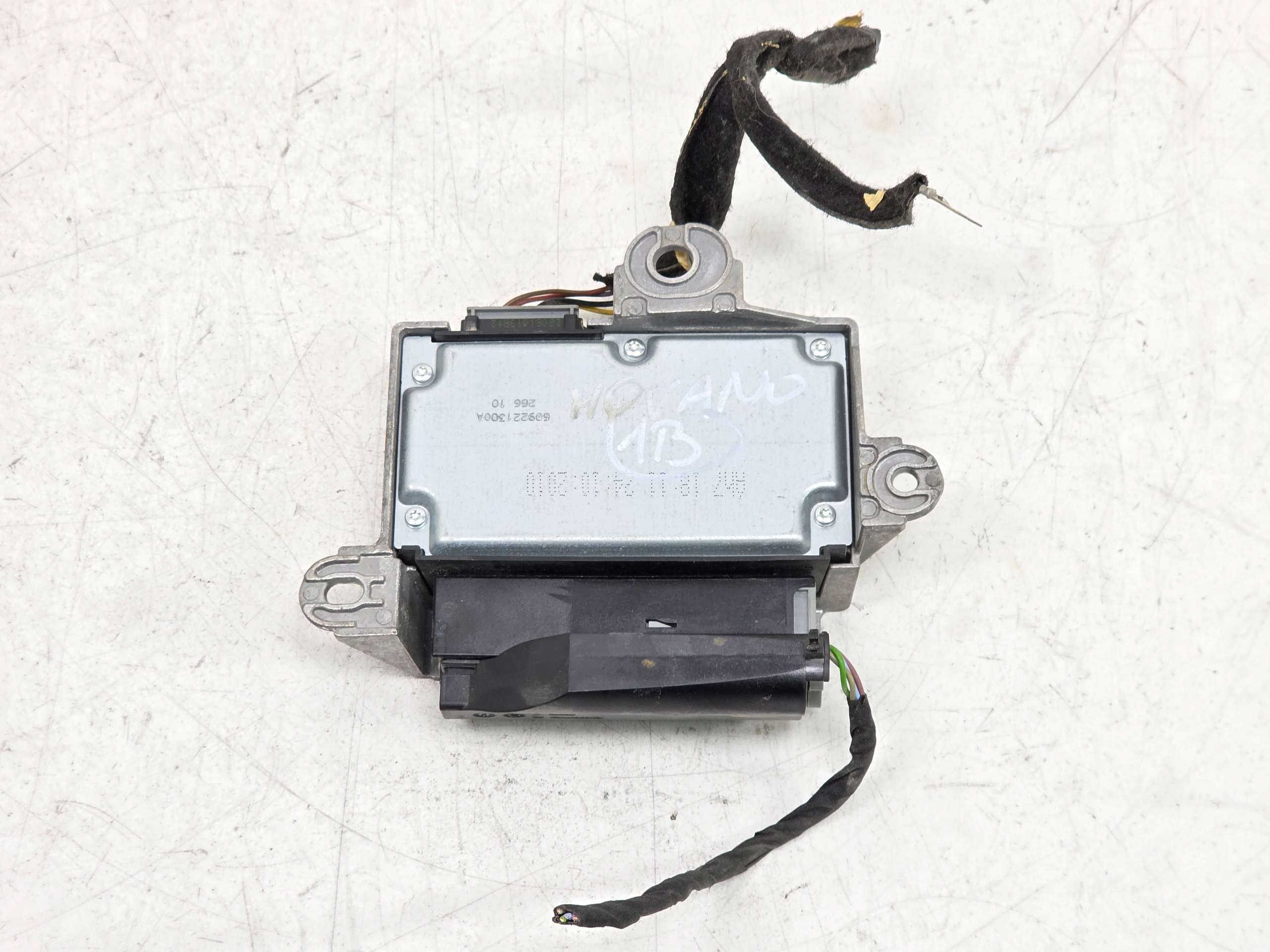 MASTER III 3 2.3 Блок airbag 611136500 8200942209A 1B