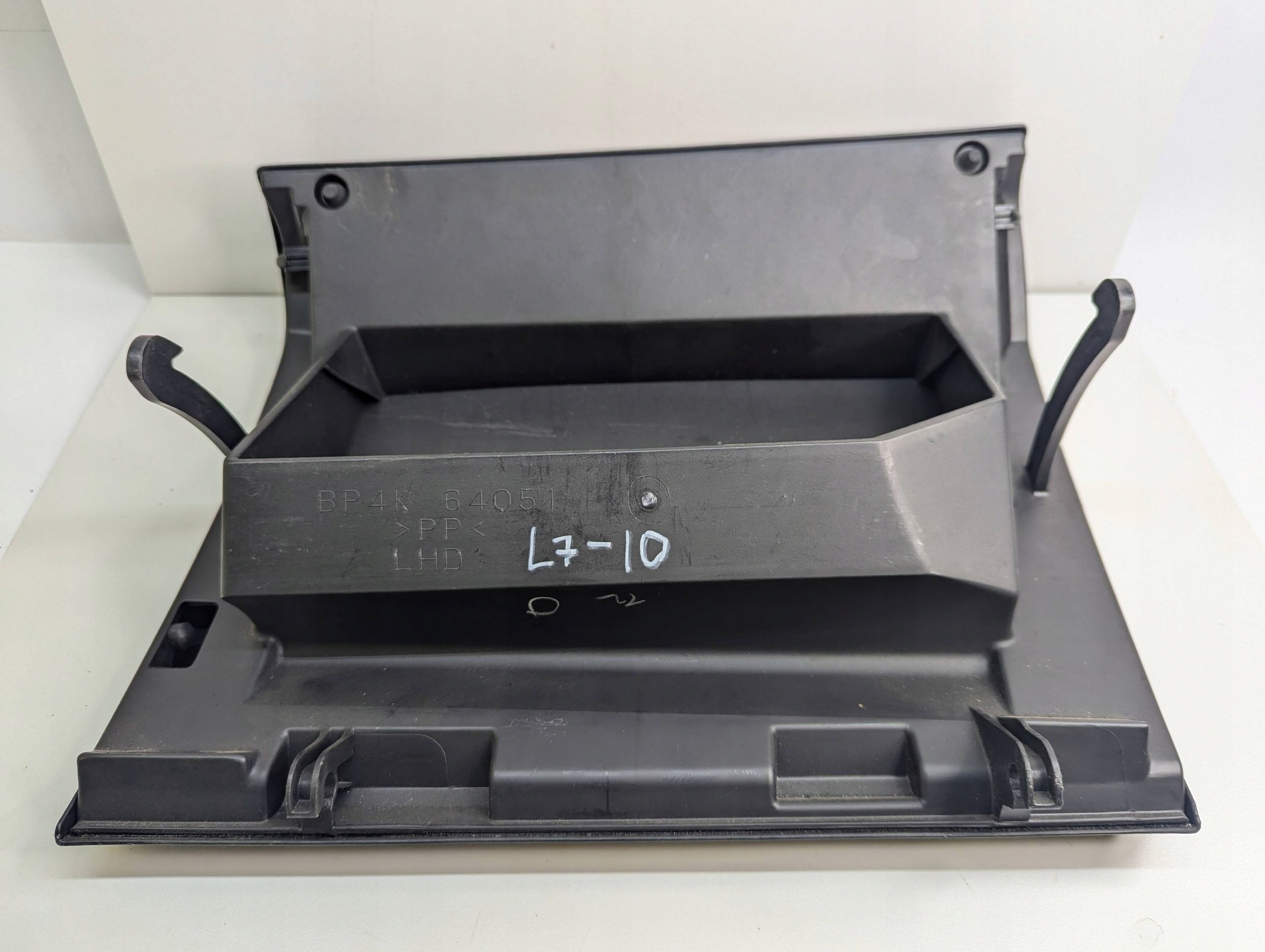 Dämpfer Handschuhfach MAZDA 3 BM 13-19r BP4K64051