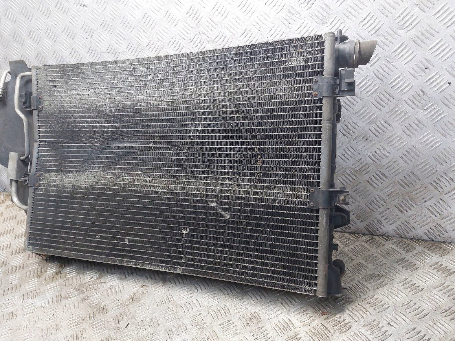 KOMPLET radiatore + VENTOLI CITROEN EVASION e KARAWAN 1474080080