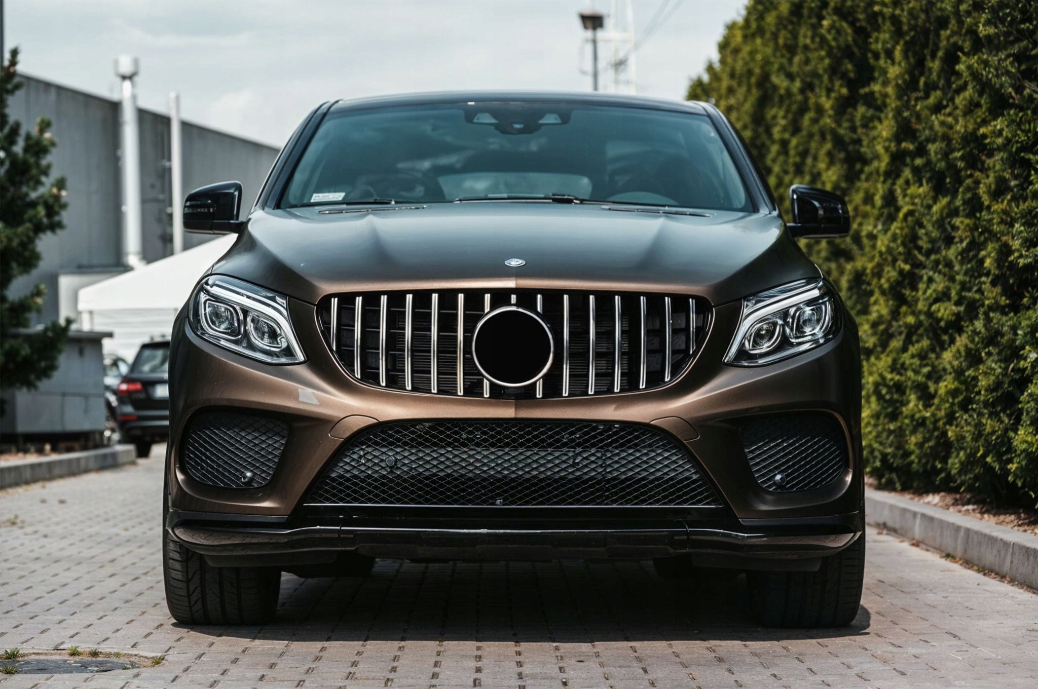 MERCEDES GLE COUPE C292 15+ Z KAM GRILL GT SREBRNY Producent części Inny
