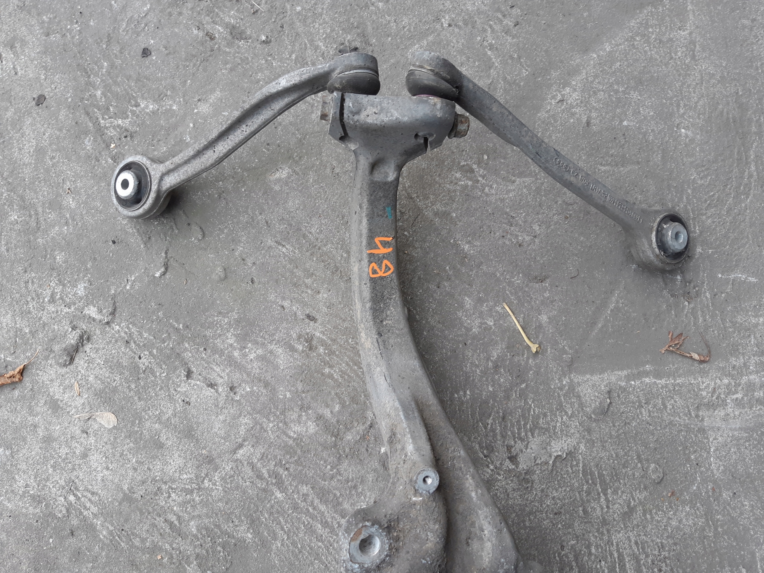 AUDI A4 B8 A5 8T A6 C7 A7 swing right right front 8K0407258E