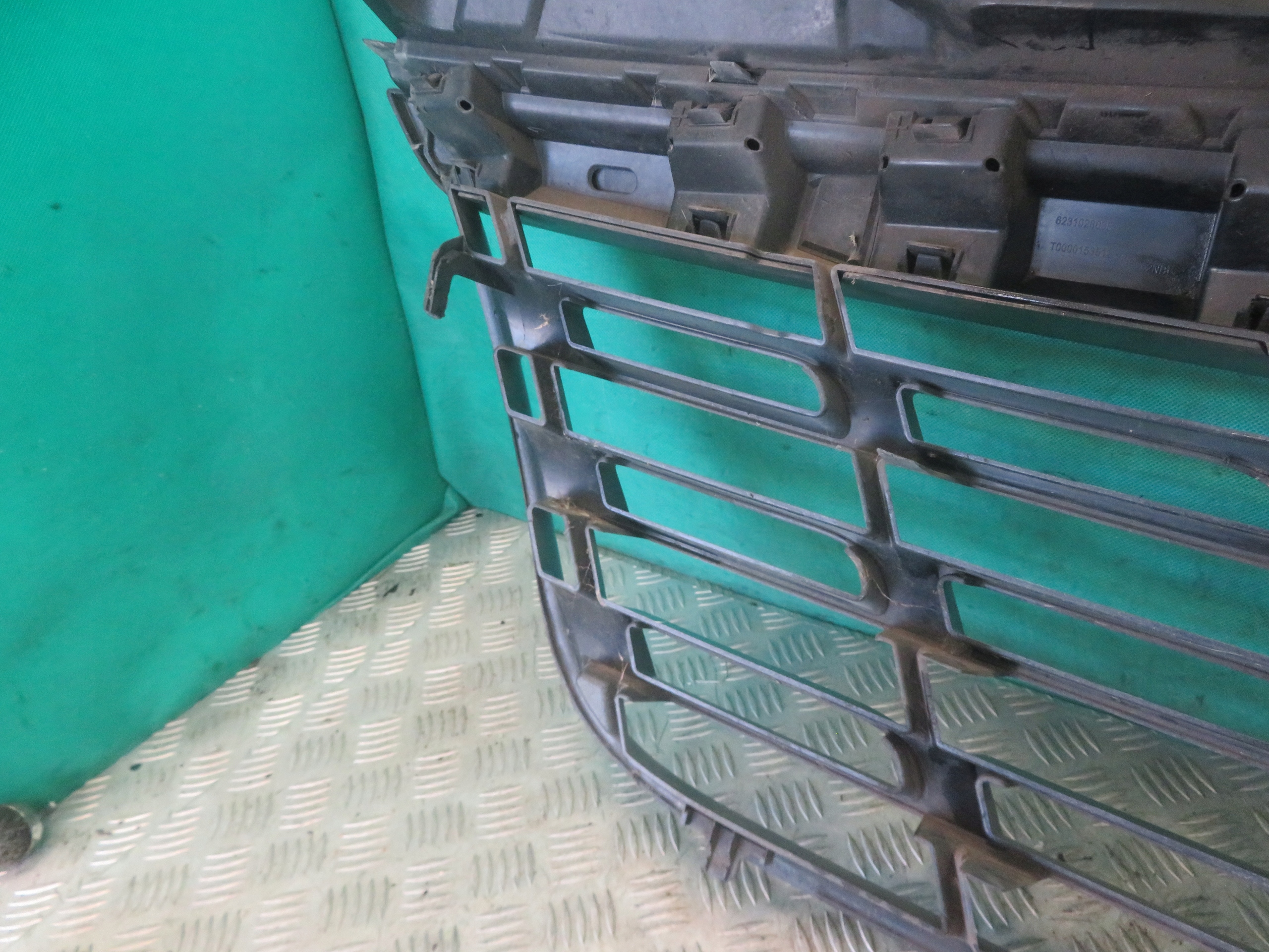 grill grille radiator RENAULT MASTER 19R 623102803R
