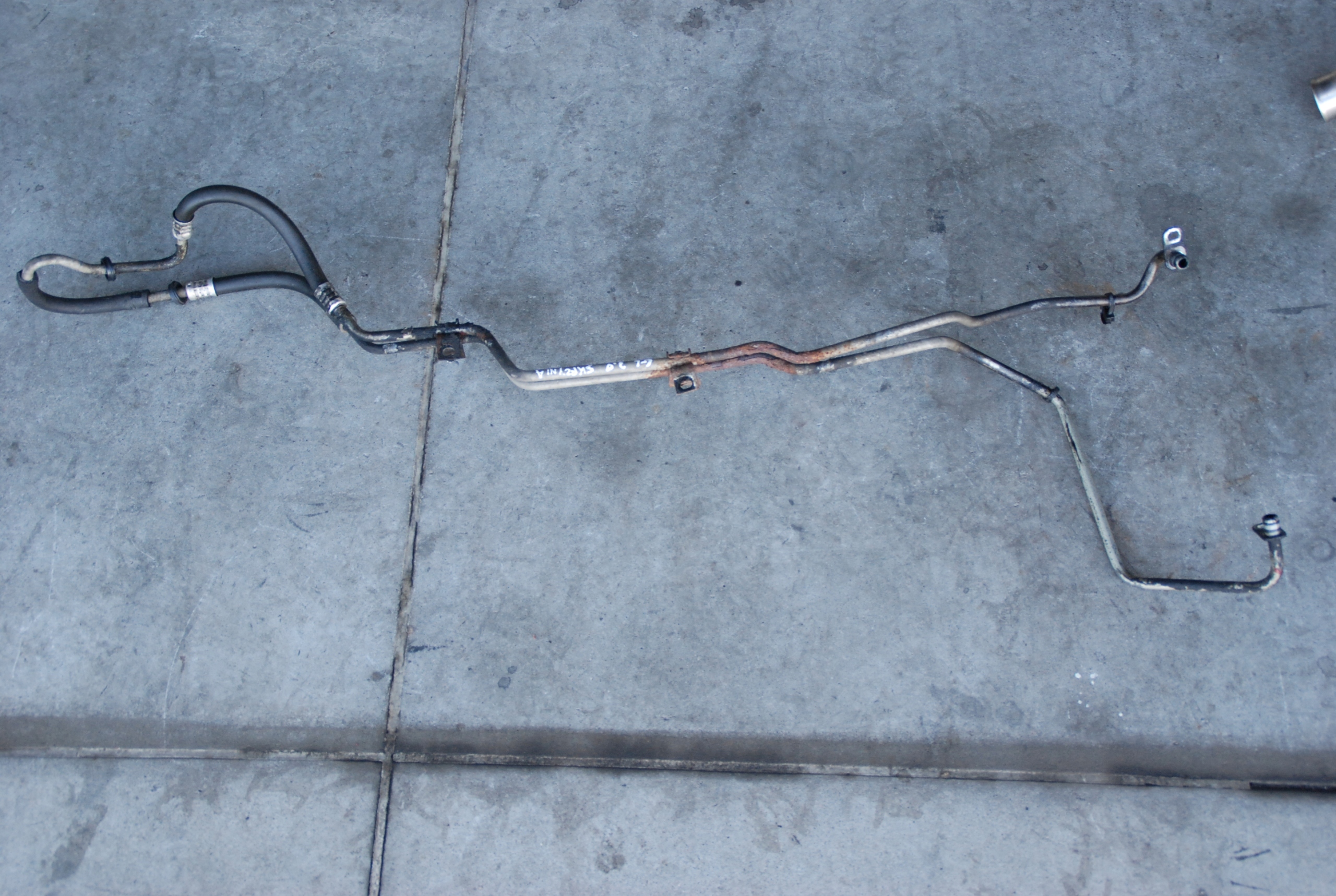 PRZEWÓD OLEJU SKRZYNI MERCEDES 3.0CDI GL ML 164 Rodzaj skrzyni Manualna