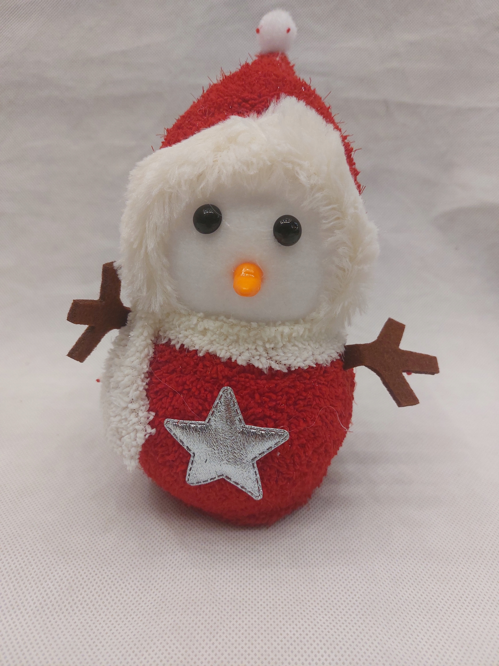 HIT! OZDOBA ŚWIĄTECZNA BAŁWAN 20CM Szerokość produktu 10 cm