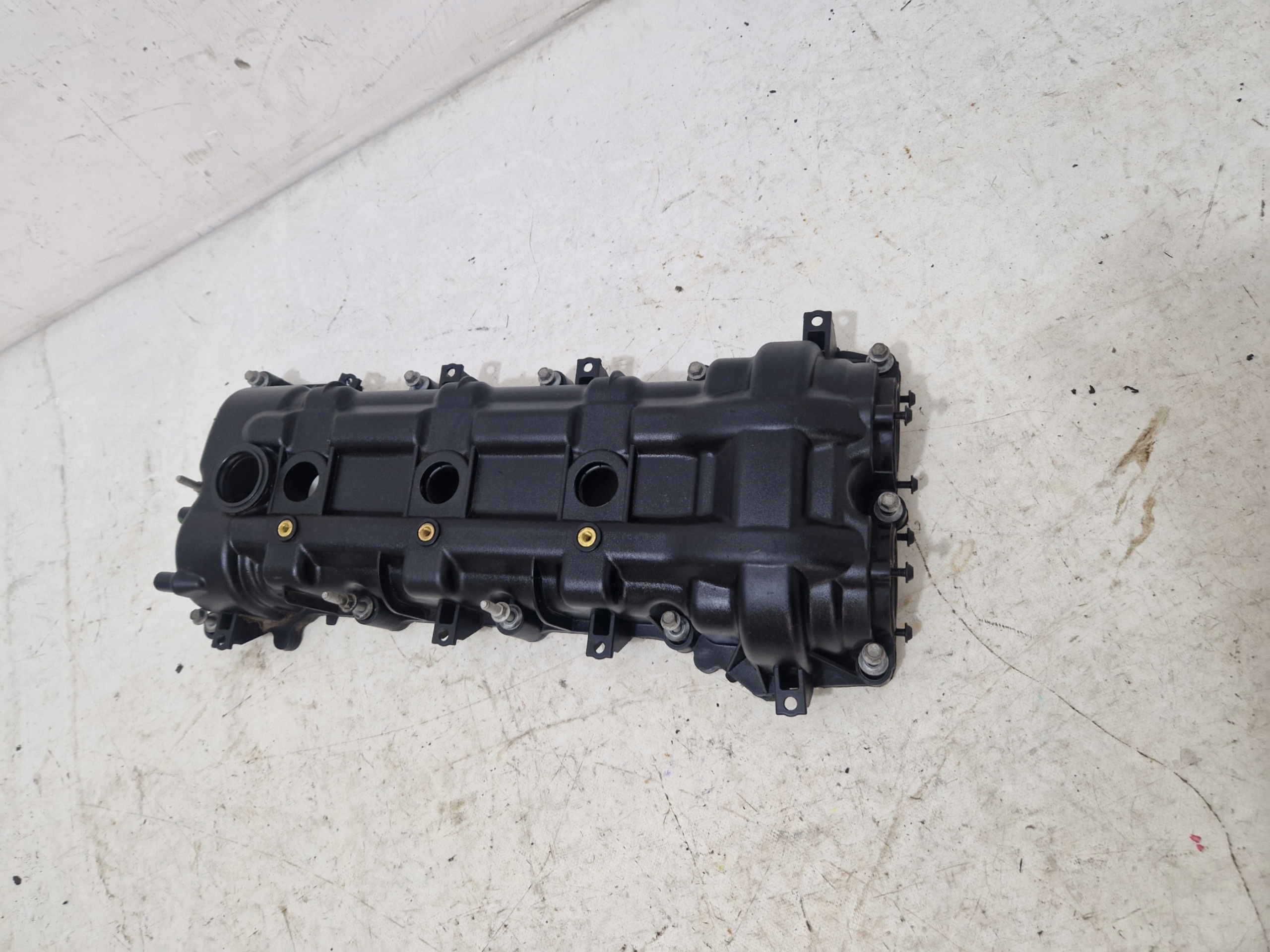 DODGE CHARGER CHALLENGER 2019 - 3.6 Abdeckung der Ventile rechts 05184068AN