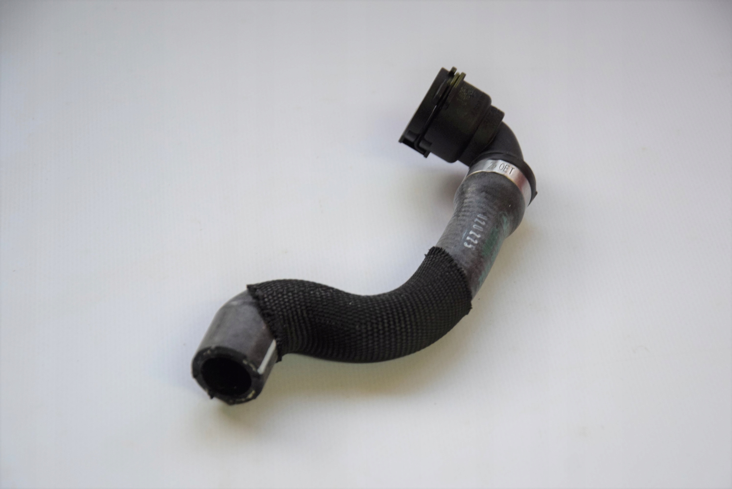 17127592652 - Новый гибкий шланг охлаждающей жидкости BMW F01