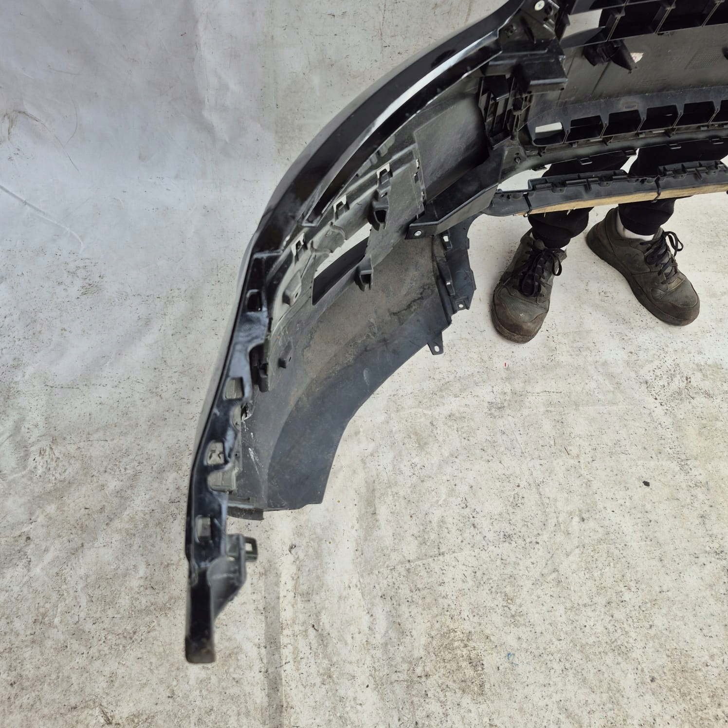 AUDI Q3 8U0 LIFT 14- bumper front front PDC 8U0807437AD