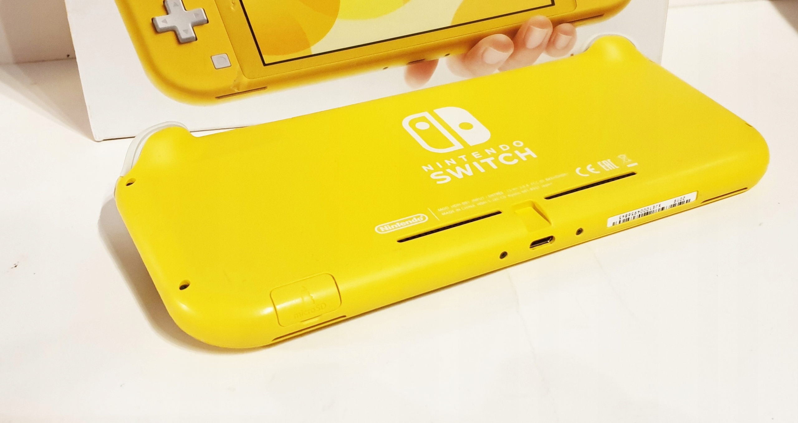 NINTENDO SWITCH LITE + GRY ! Kolor żółty