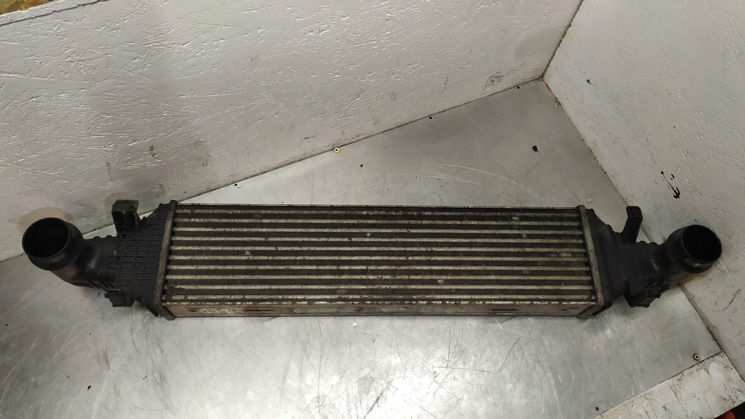 MERCEDES W204 LIFT 2.2 CDI CHŁODNICA INTERCOOLER A2045000200