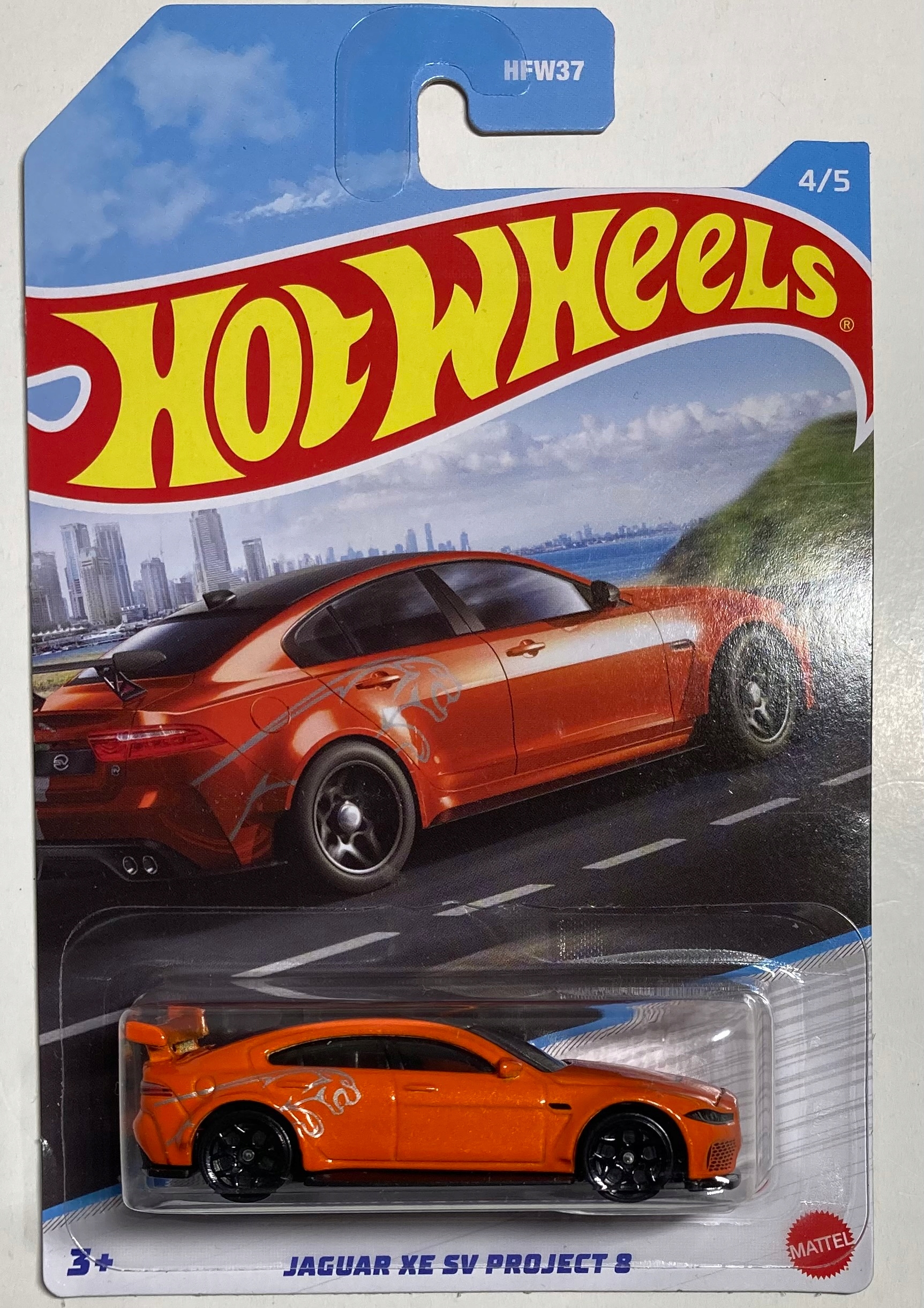 

Hot Wheels Jaguar Xe Sv Project 8