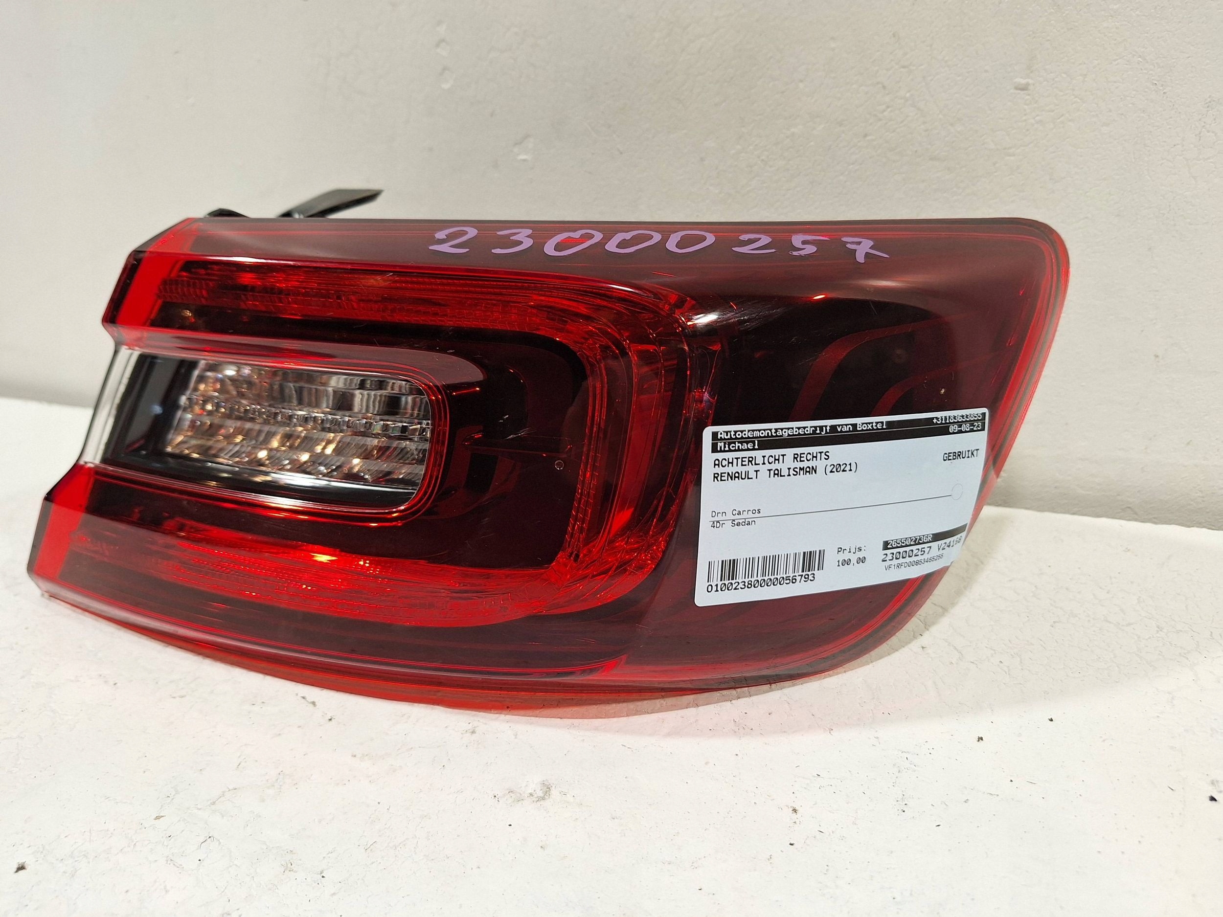 LAMPA TYŁ PRAWA 265502736R RENAULT TALISMAN SEDAN Producent części Renault OE