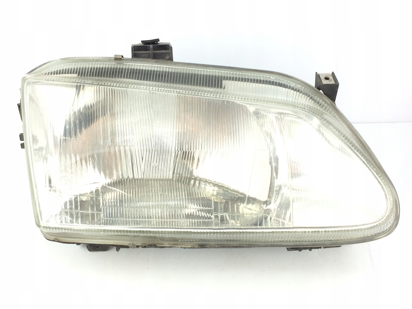 REFLEKTOR light front RENAULT MEGANE right RENAULT