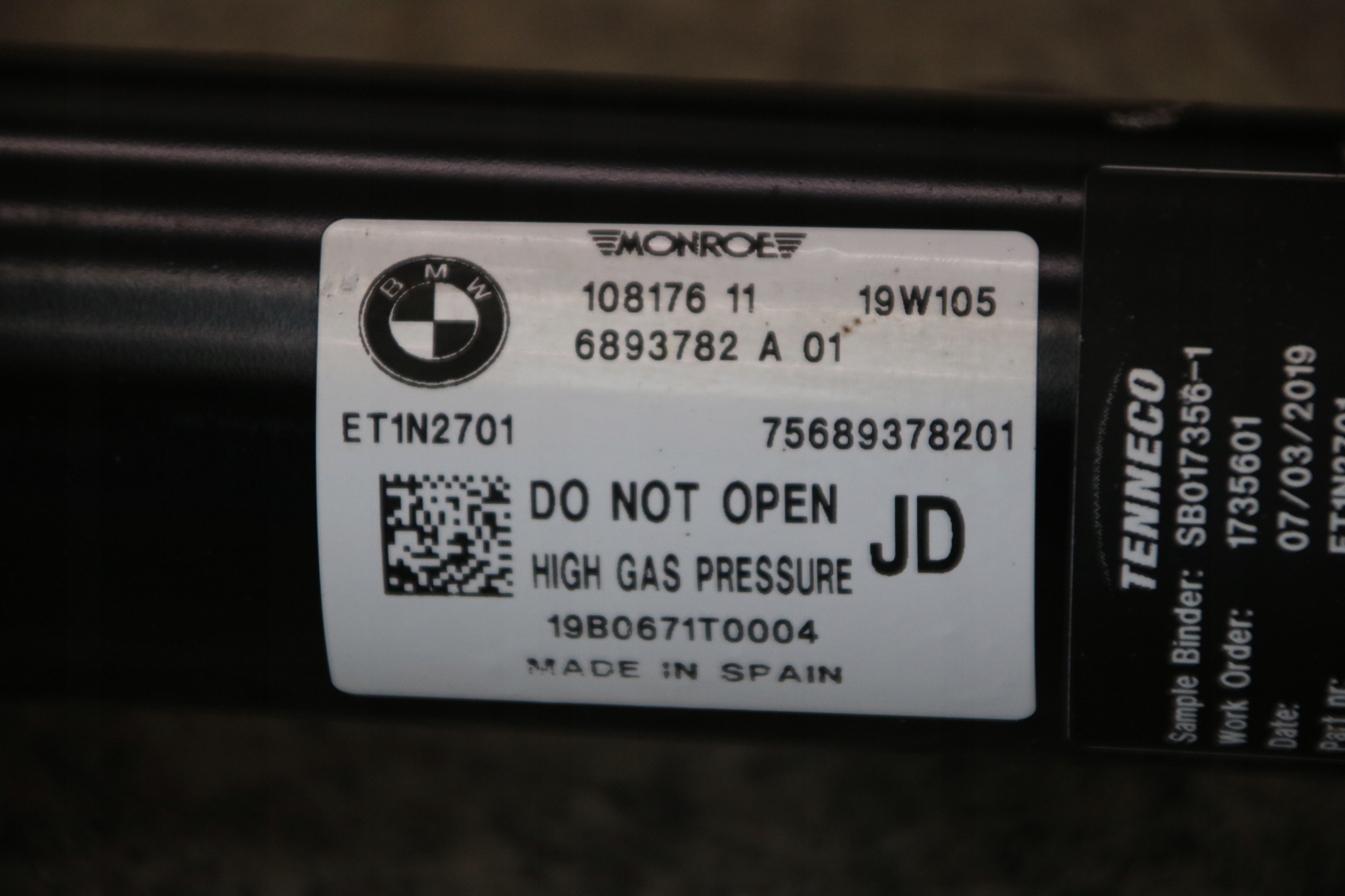 BMW X3 G01 30eX shock absorber right left rear part rear VDC 6893782