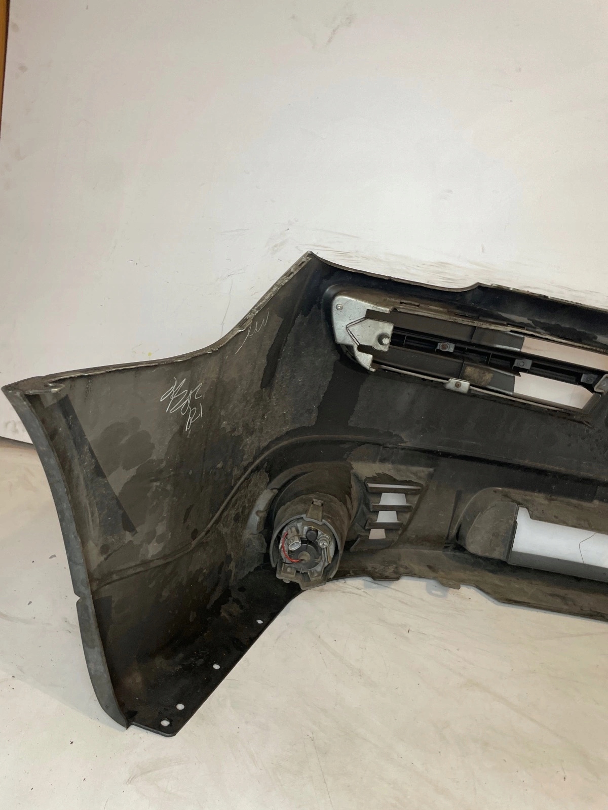 bumper front front Subaru Tribeca B9