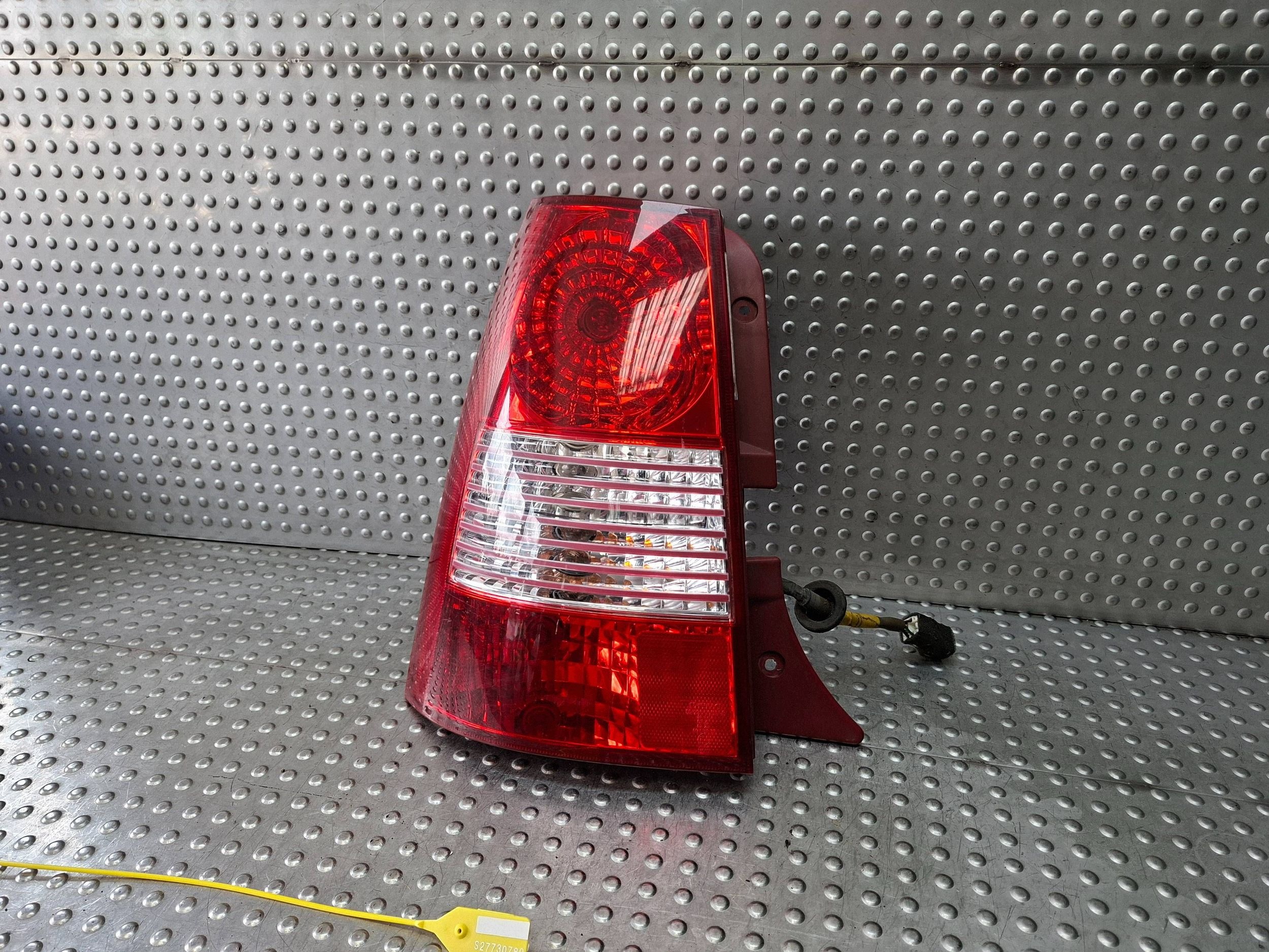 light rear part left KIA PICANTO and 03-07 EU