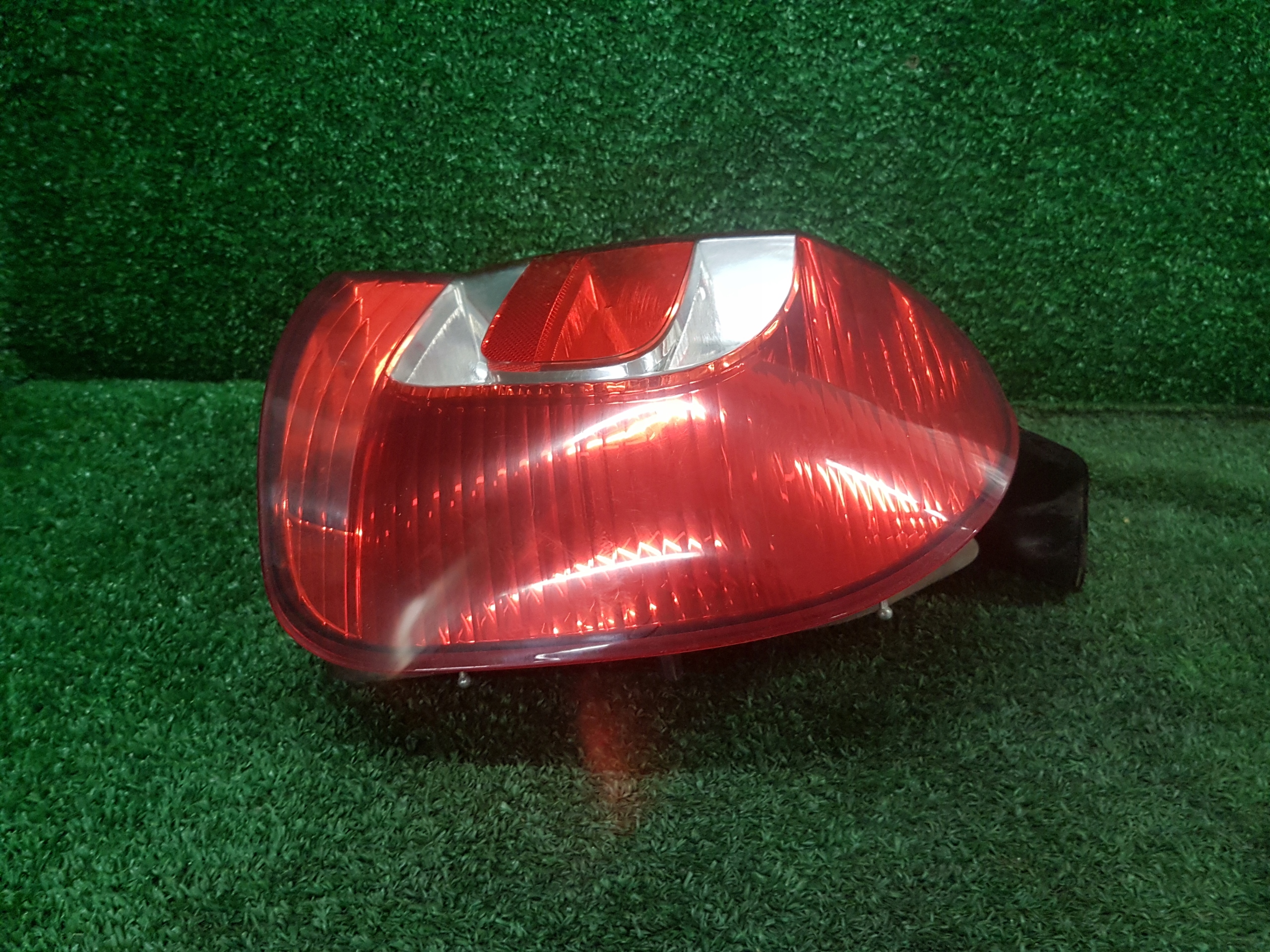 light right rear LIFT RENAULT MODUS 8200658413R