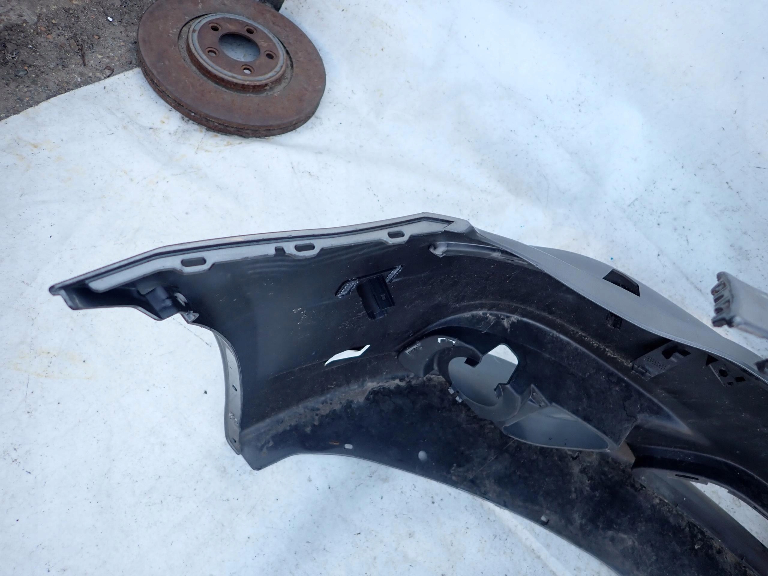 CHRYSLER 300C II SRT-8 11- bumper front PDC