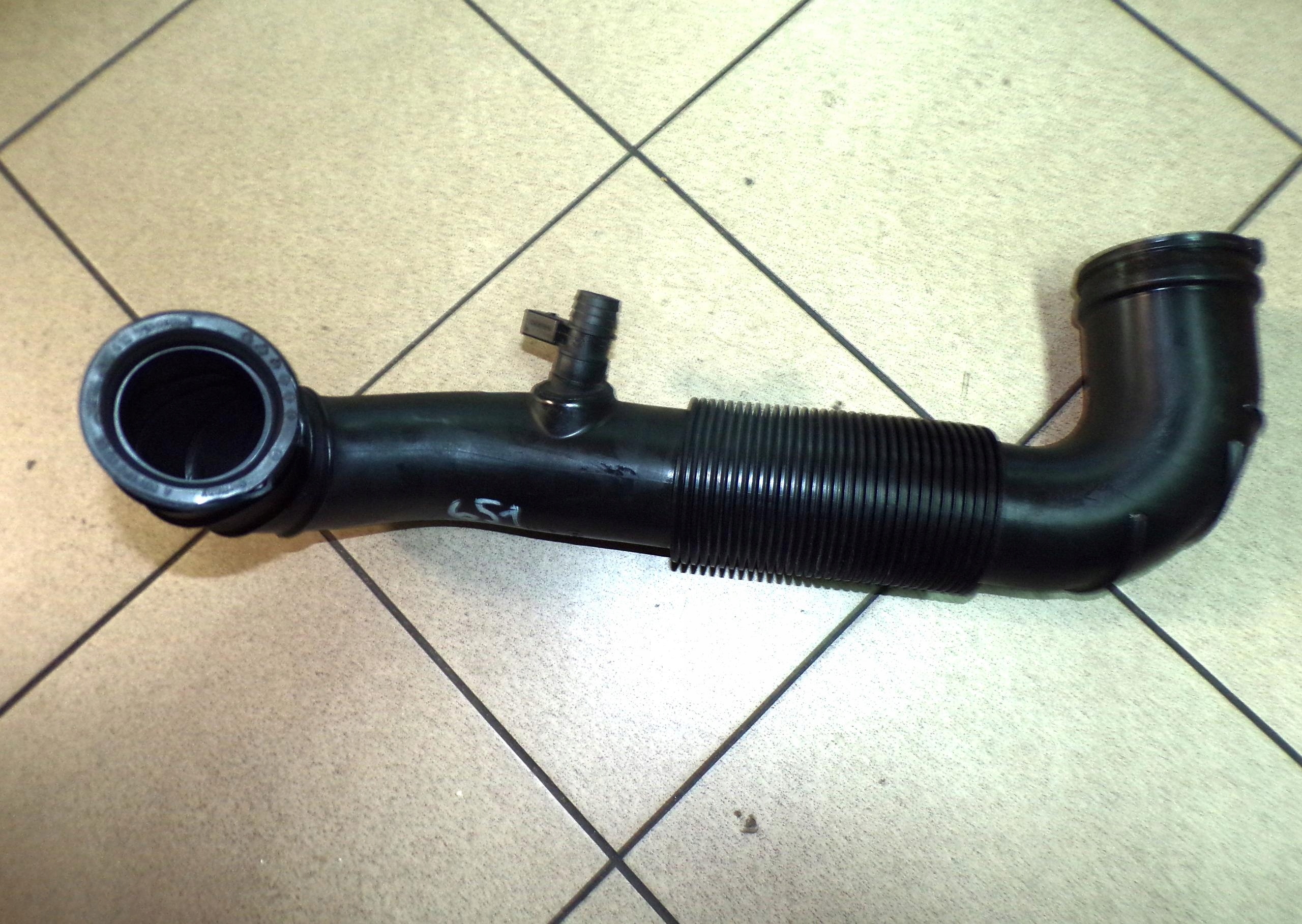 SPRINTER 906 engine 651 pipe air