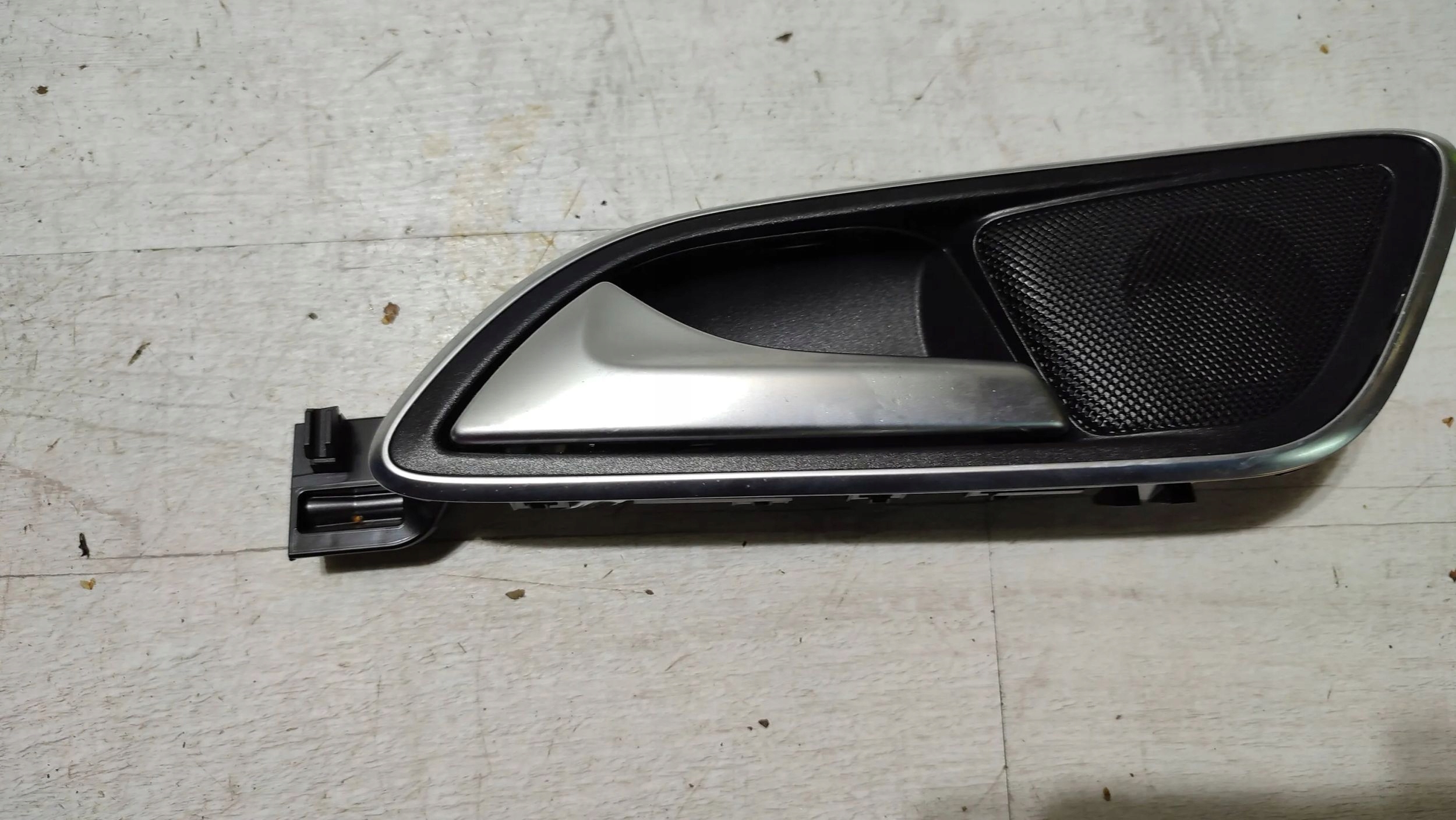 Mercedes-Benz A W176 2017 rear part side left handle inner