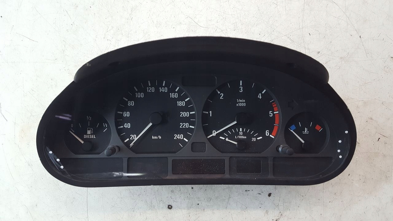 budíky BMW E46