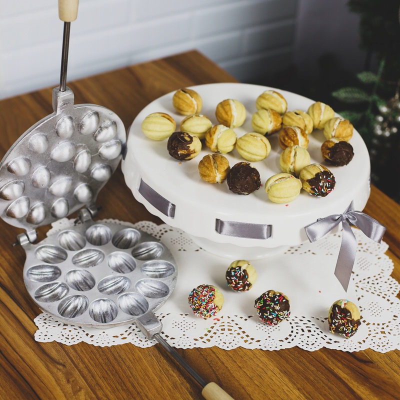 FORMA OPIEKACZ DO PIECZENIA CIASTEK ORZESZKÓW PATELNIA NA ORZESZKI +GRATISY Kolor dominujący srebrny/szary