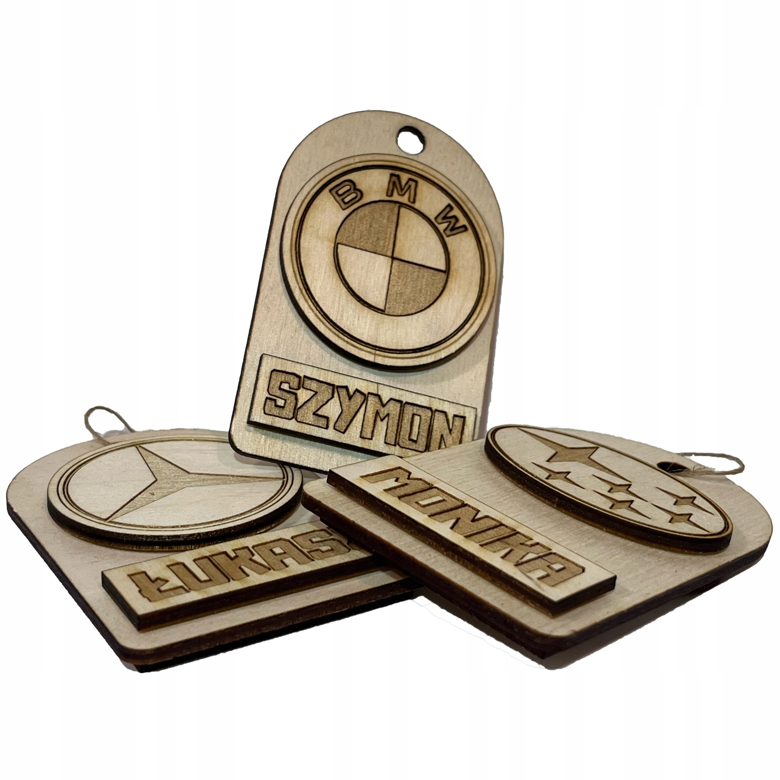 

Drewniana zawieszka do samochodu Grawer Z Imieniem