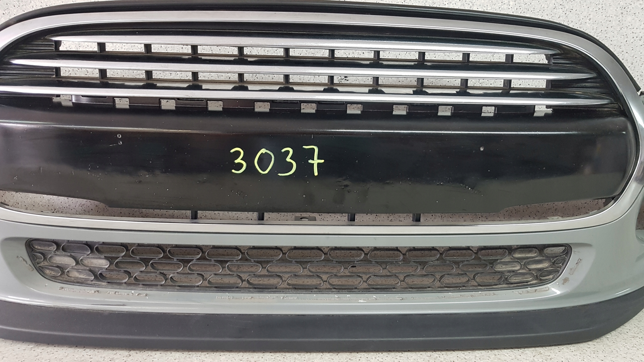 MINI COOPER F56 nárazník predok 3037