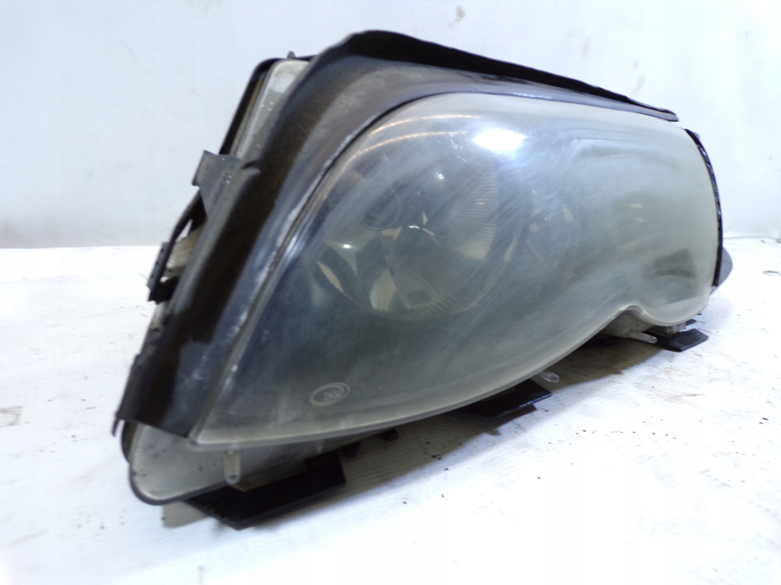 světlo přední předek levá BMW E46 LIFT (3)