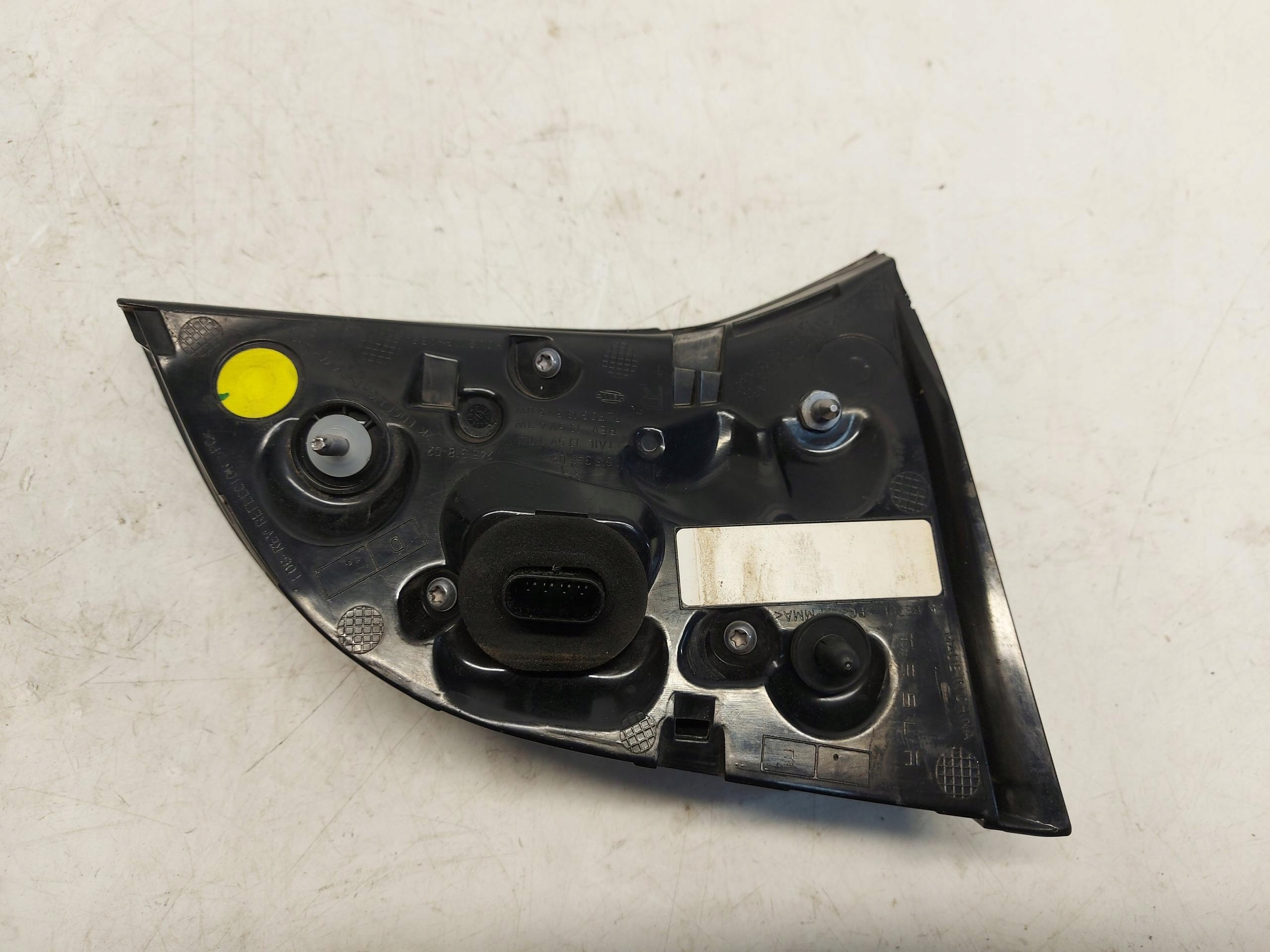 TESLA MODEL Y 2023r light bonnet rear part right