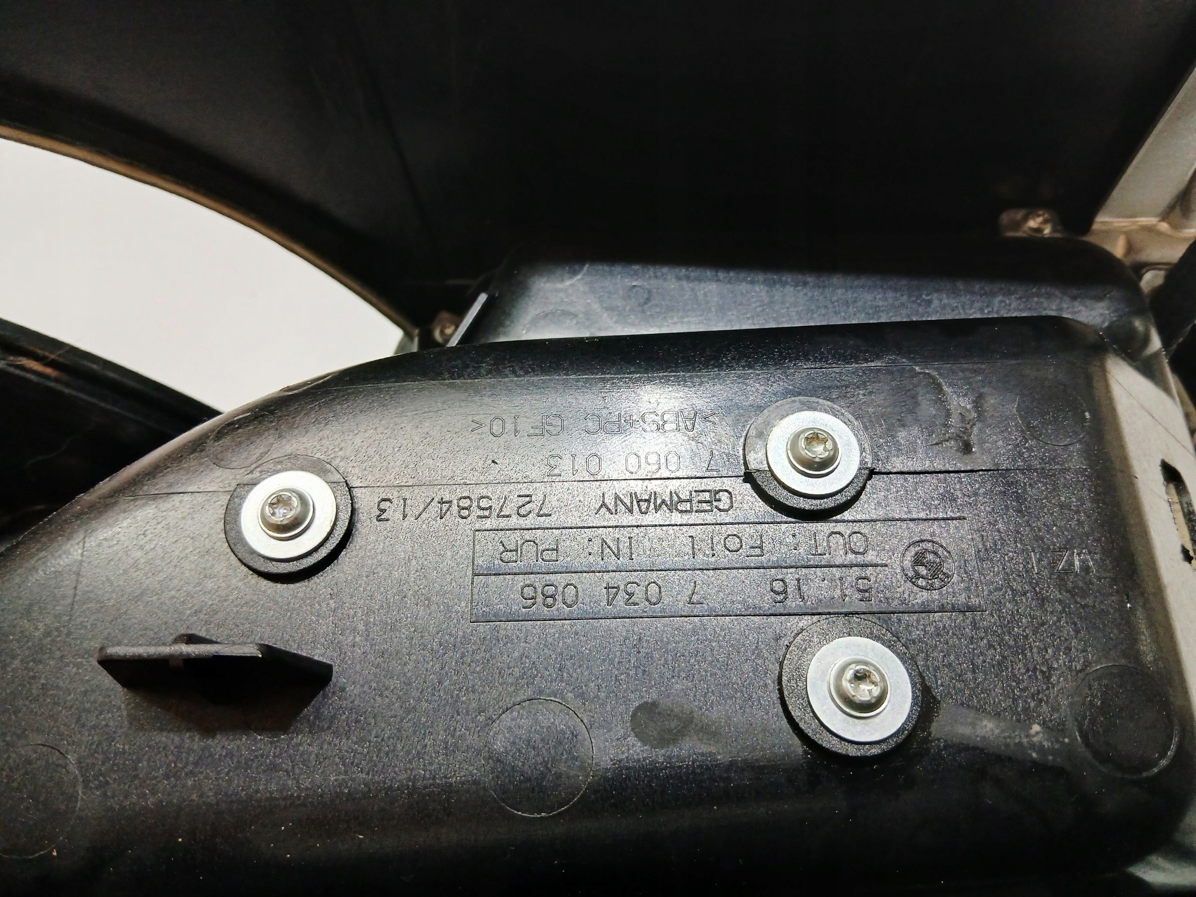 bracciolo BMW E60 E61 LCI EU 7034086 (0000471)