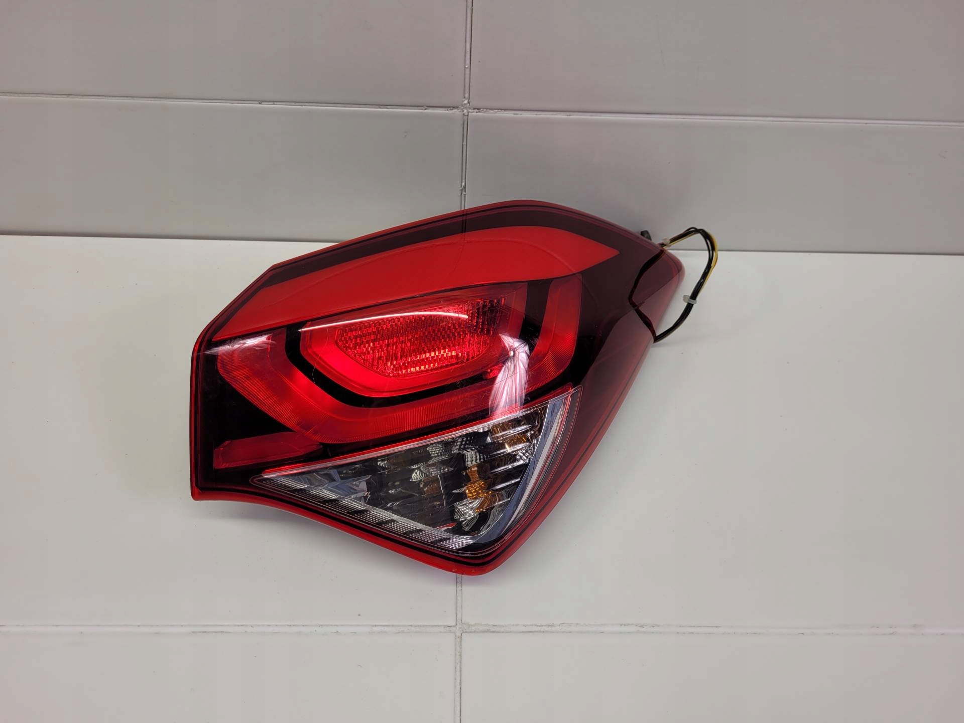 light rear right side Hyundai i20 facelift 2014 92402 C8000