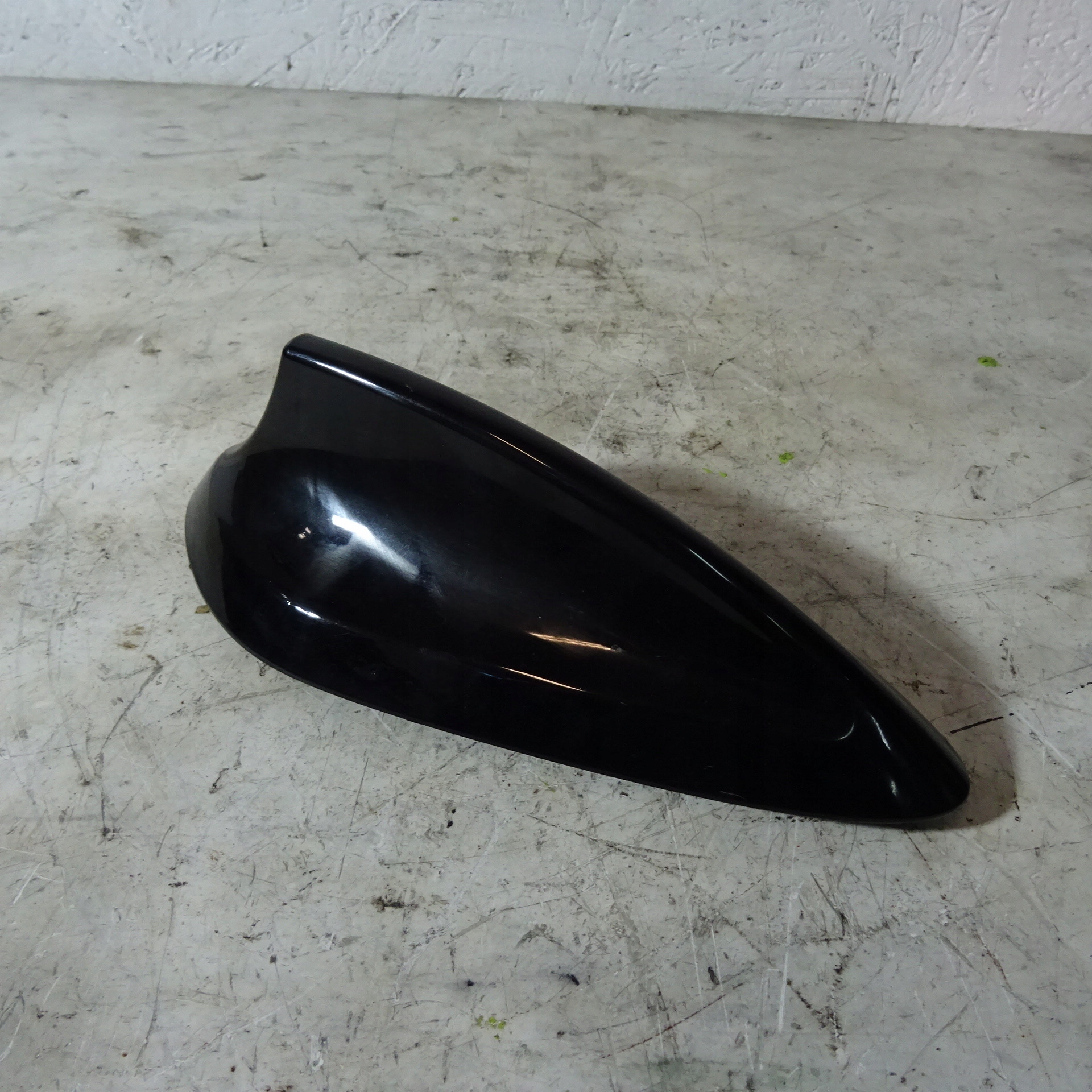 BMW 1 F20 cover ANTENY 9227776-04