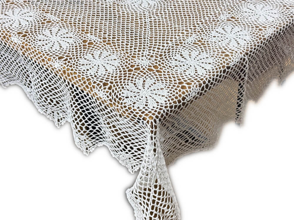 Obrus szydełkowy 150x260 cm biały