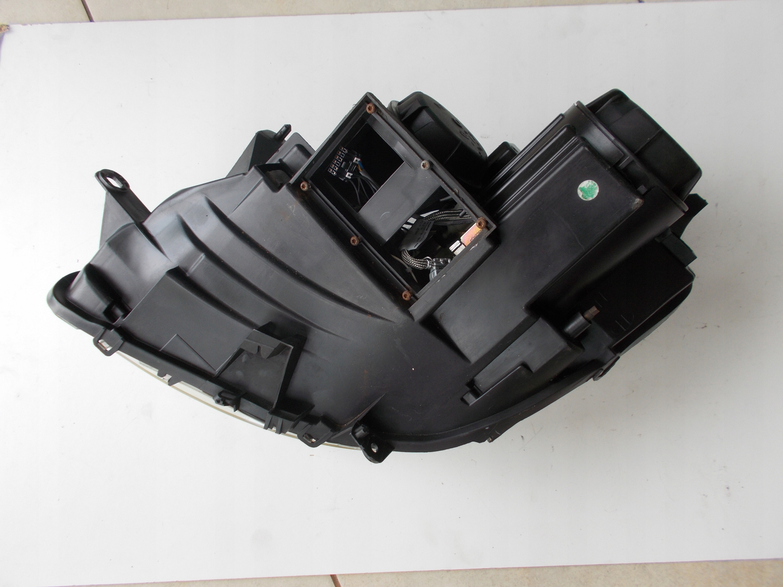 REFLEKTOR right light right front XENON CITROEN C8 PEUGEOT 807 89006372 EU