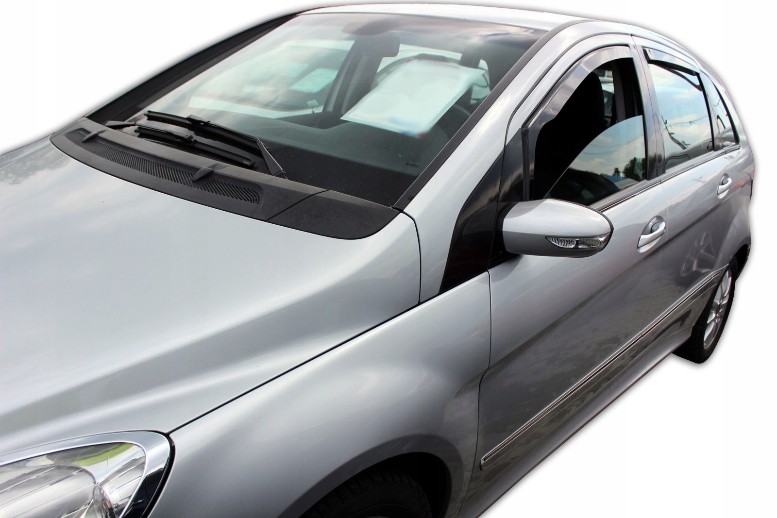 OWIEWKI HEKO MERCEDES B KLASA W245 05-11 4SZT HTB