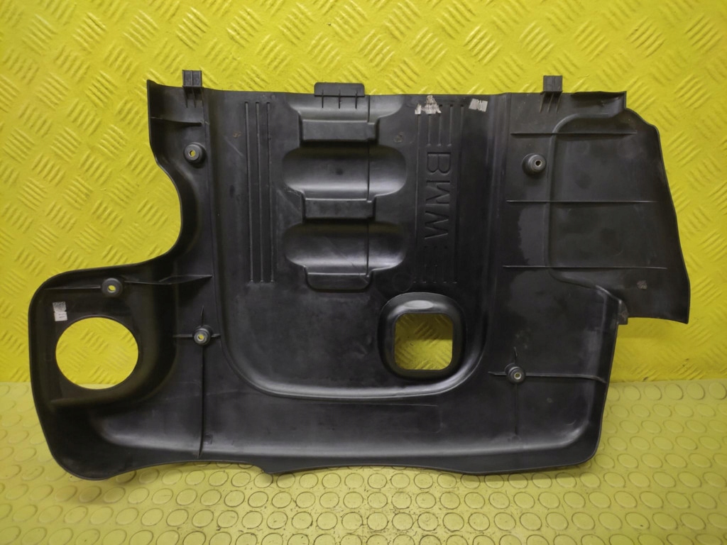 BMW E60 motor cover 778900003