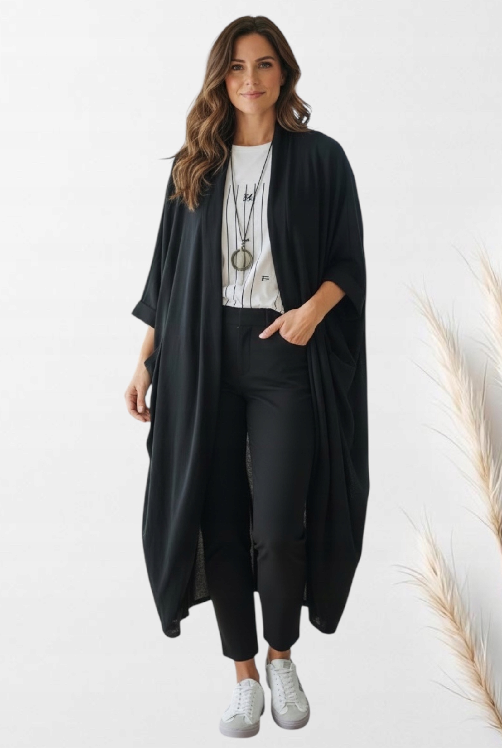 Černý elegantní kardiganový kabát Wendy Trendy