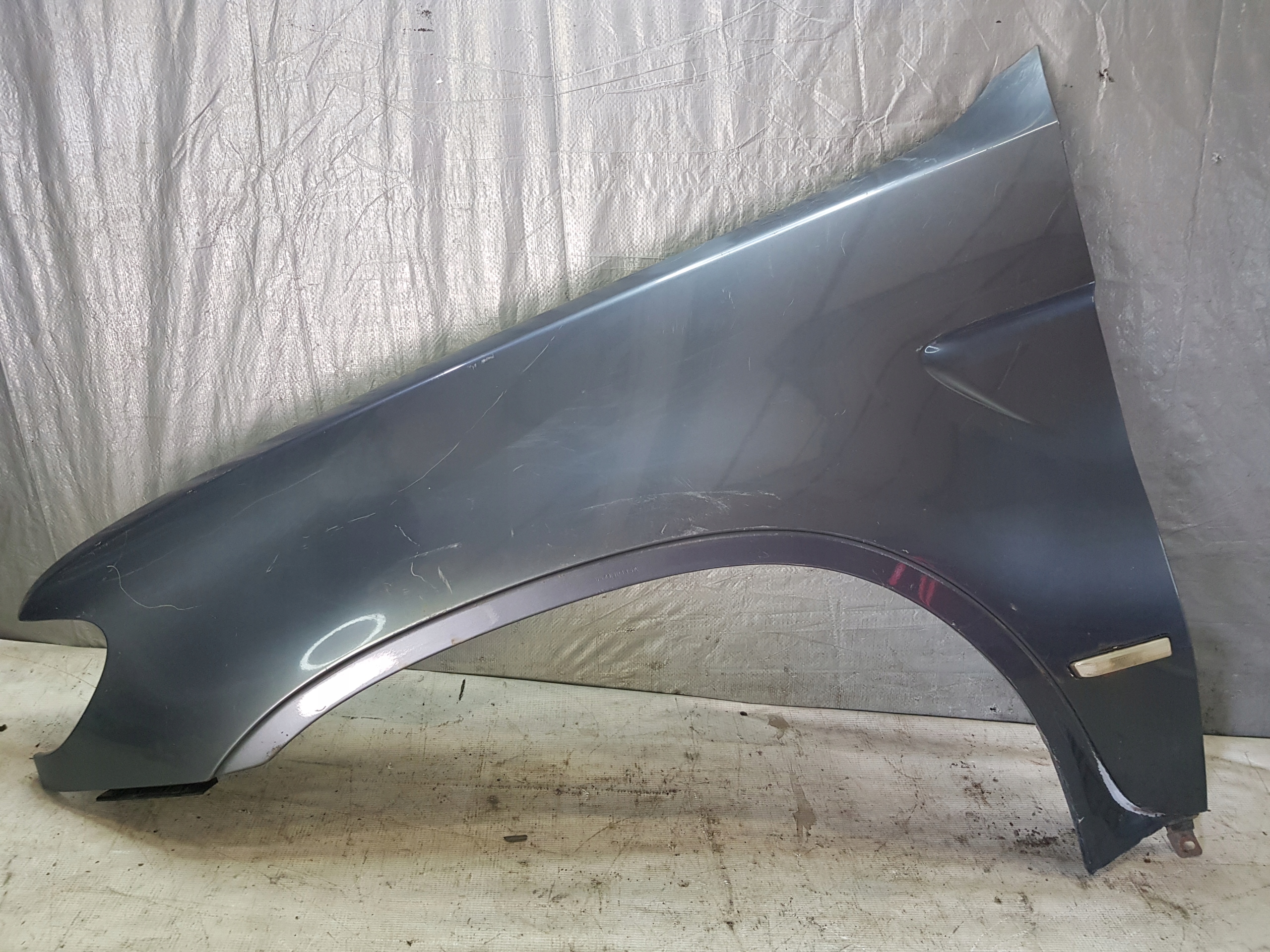 parafango BMW E53 X5 sinistra Anteriore grigio