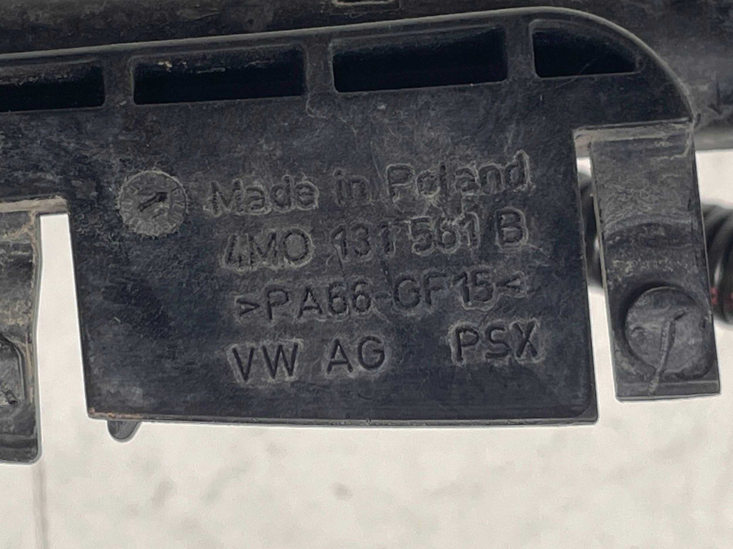 prijenos ADBLUE original AUDI Q7 4M 4M0131561B