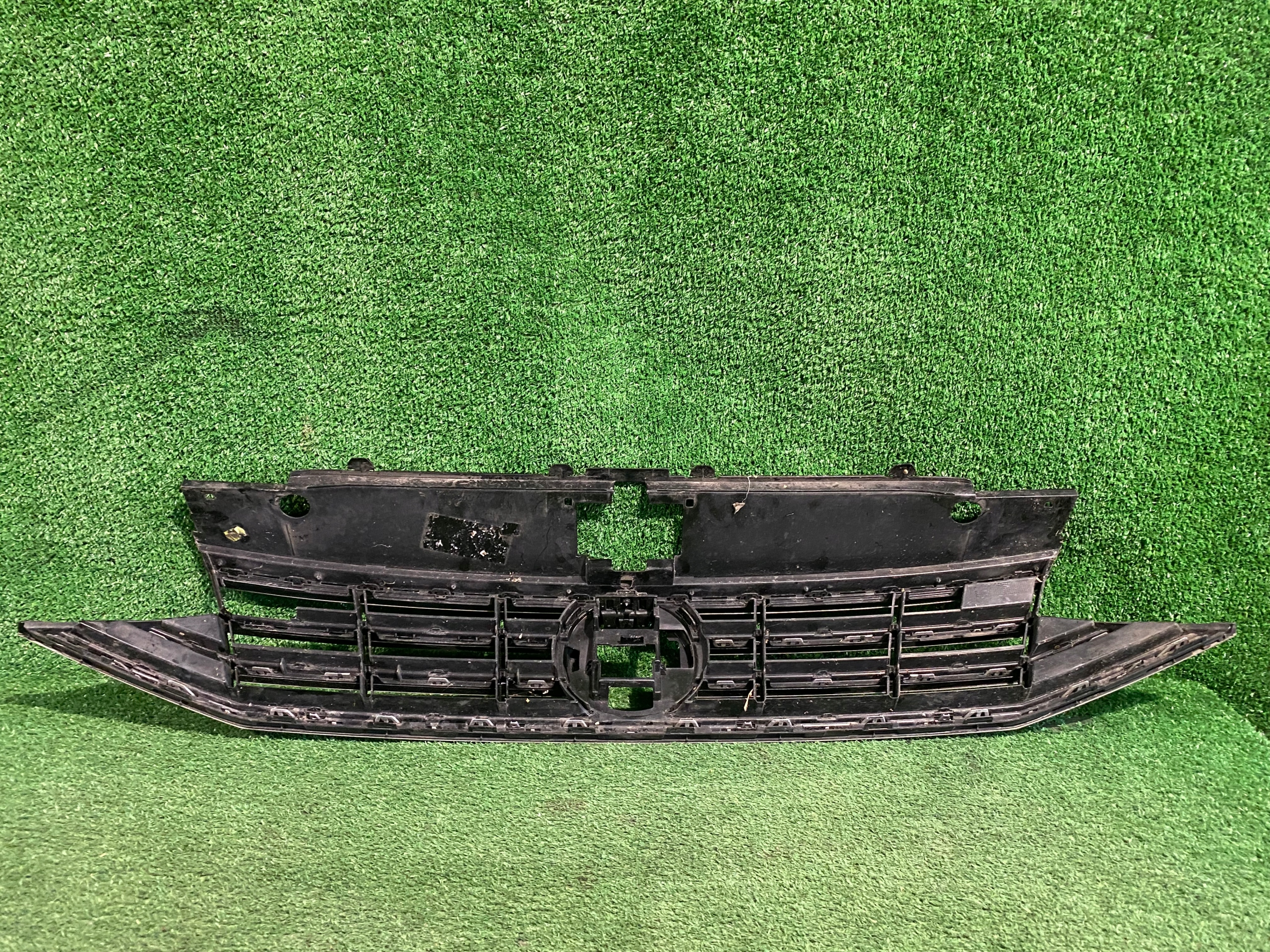 Grille Grille/masque VW PASSAT B8 NR.205