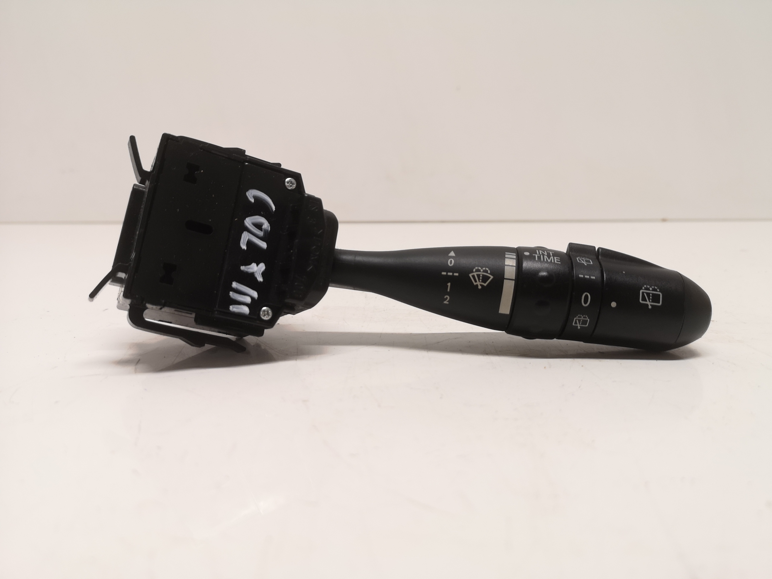 COLT 6 VI Z30 04- PRZEŁĄCZNIK WYCIERACZEK